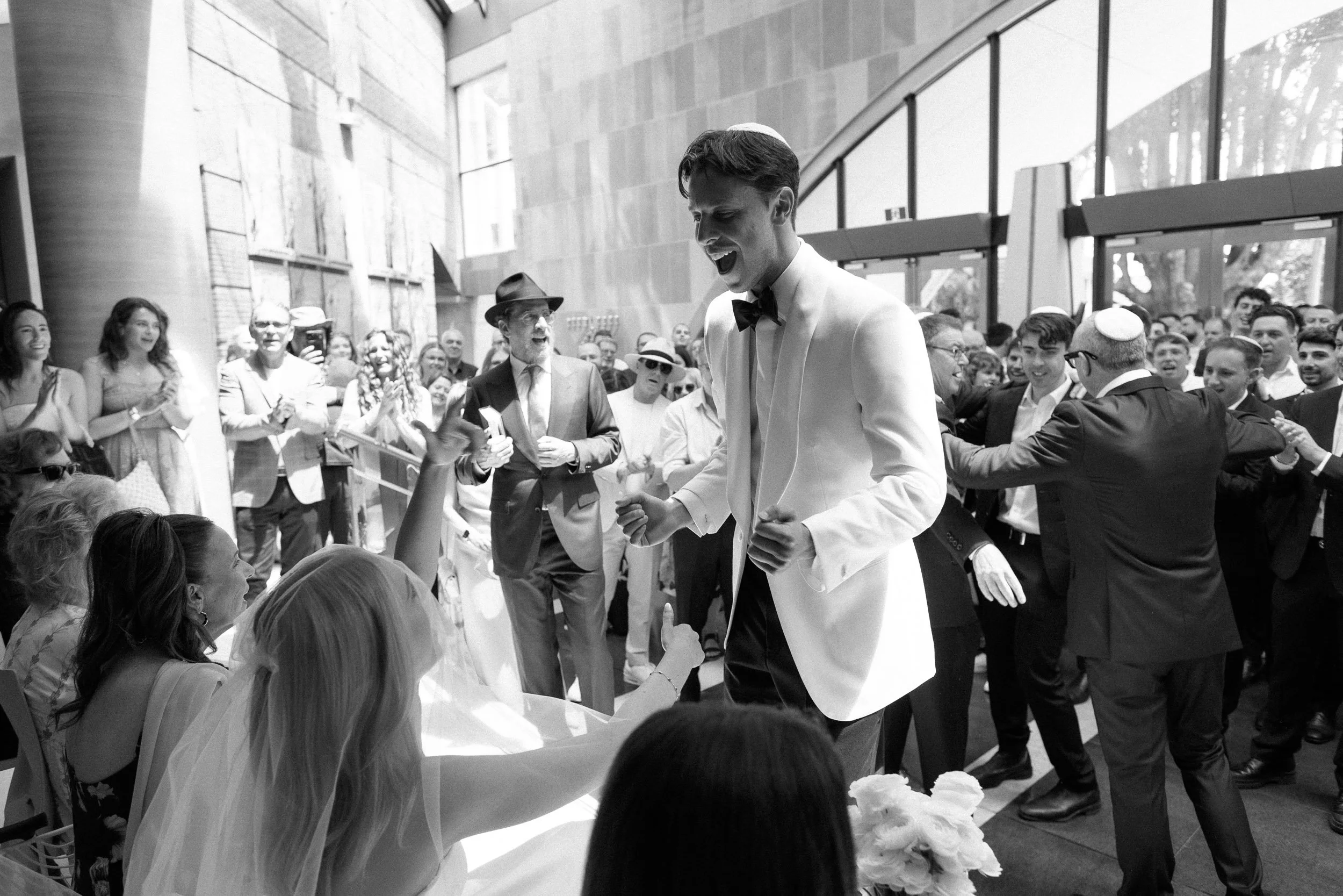 great-synagogue-wedding-robert-meredith-048.jpg