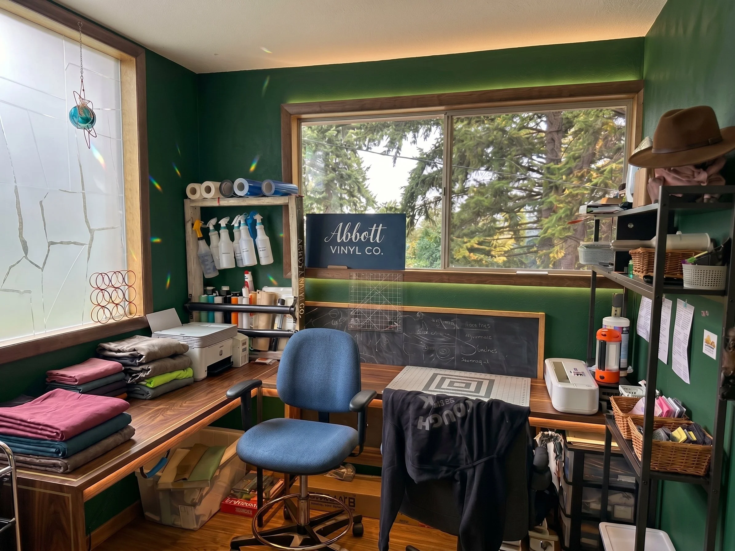 Abbott Vinyl Co project work