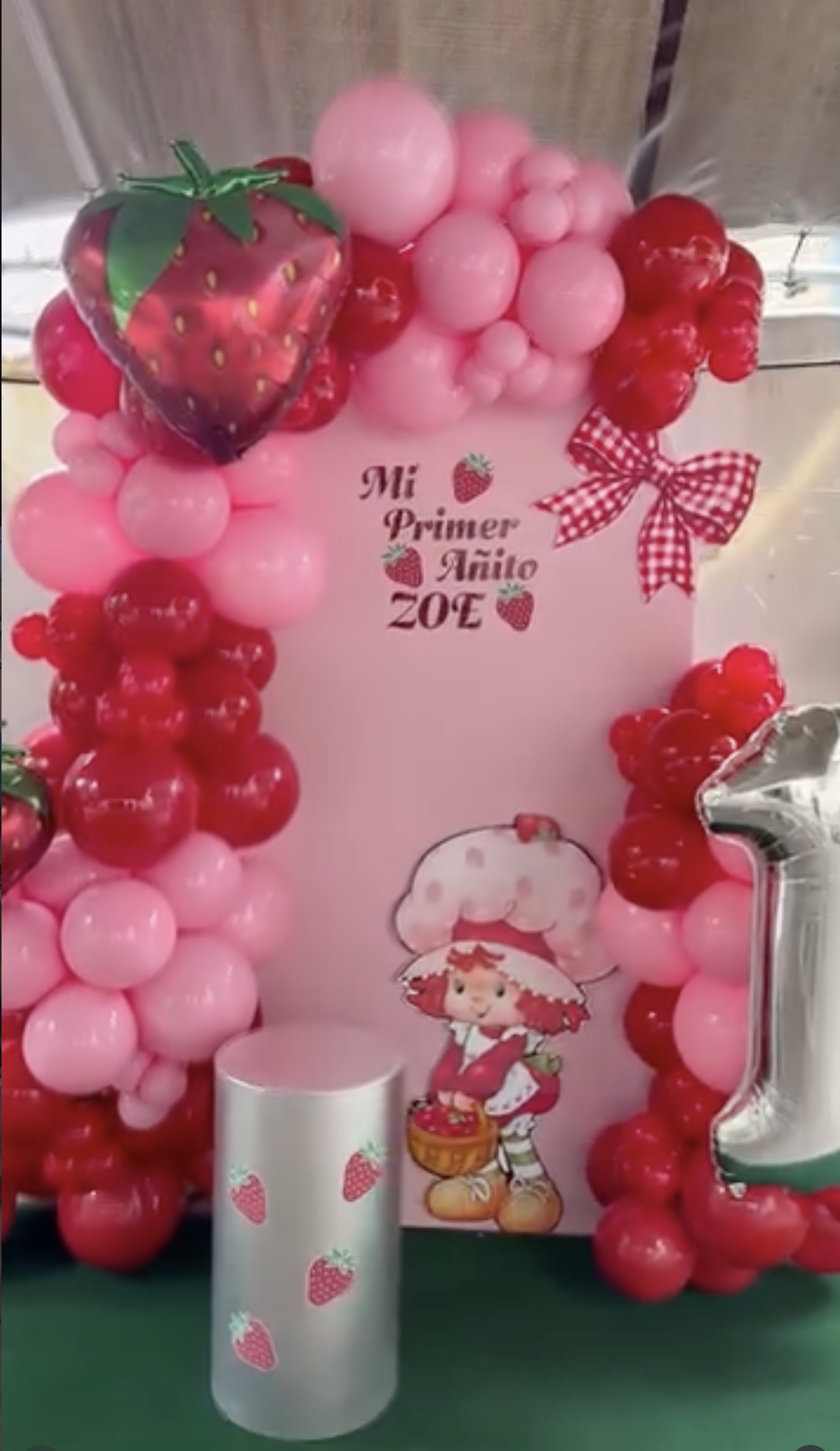Themed Decorative Arrangements
