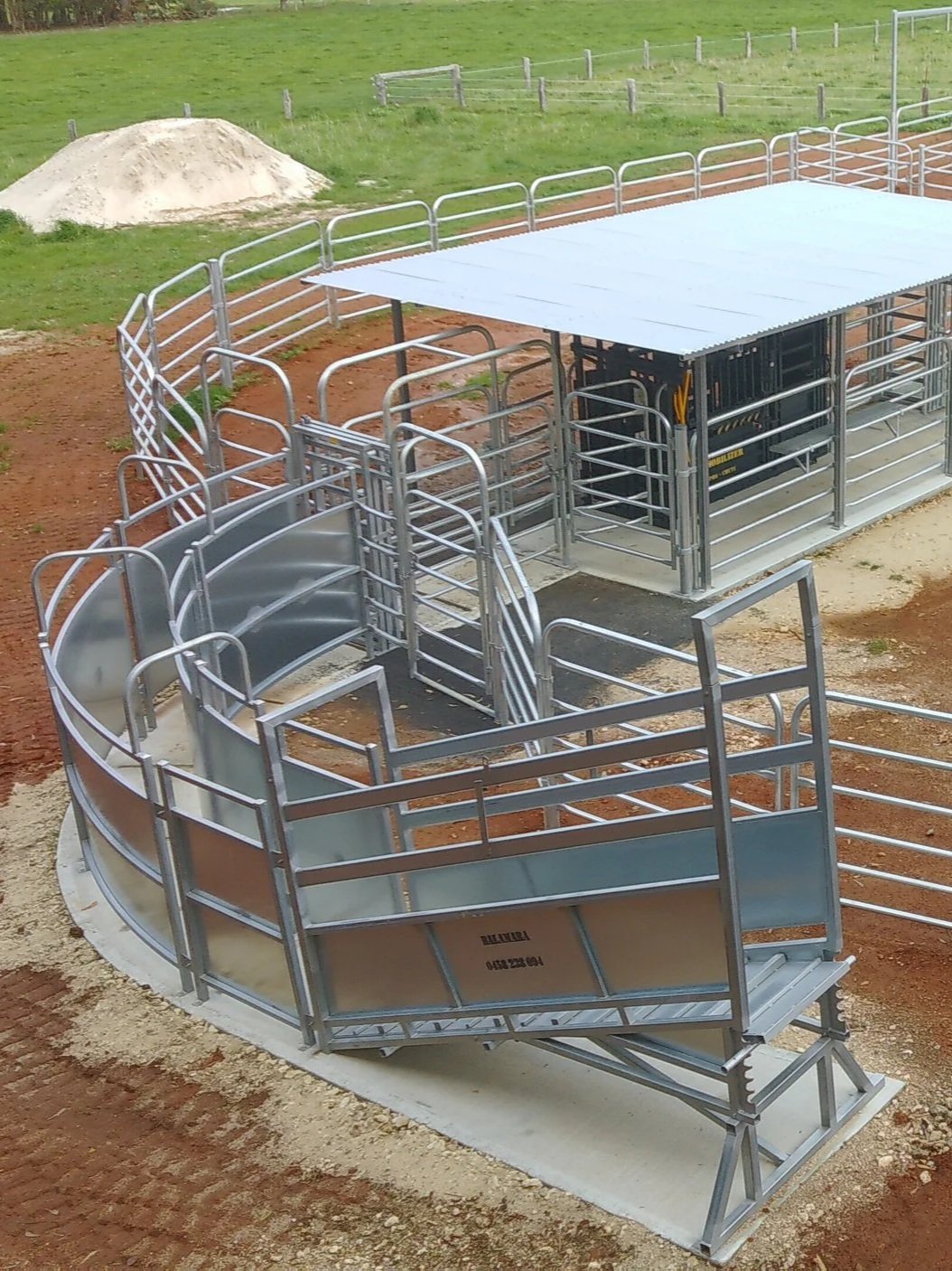 Balamara Australian made curved cattle raceway