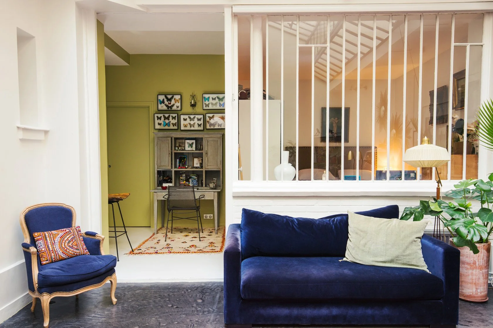 architecte-interieur-paris-salon-loft-batignolles-verriere-bureau.jpg