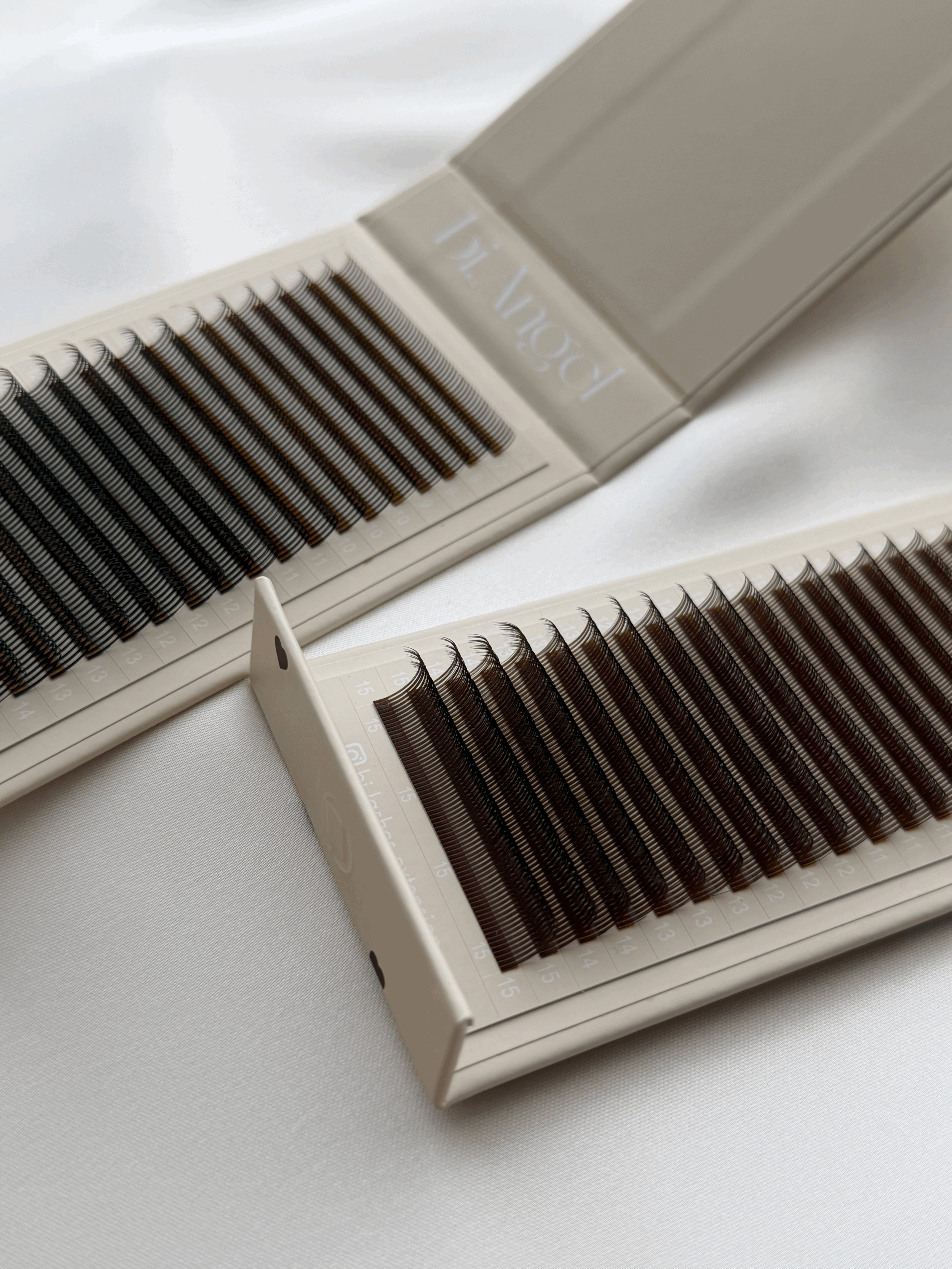 bi.Angel Lashes