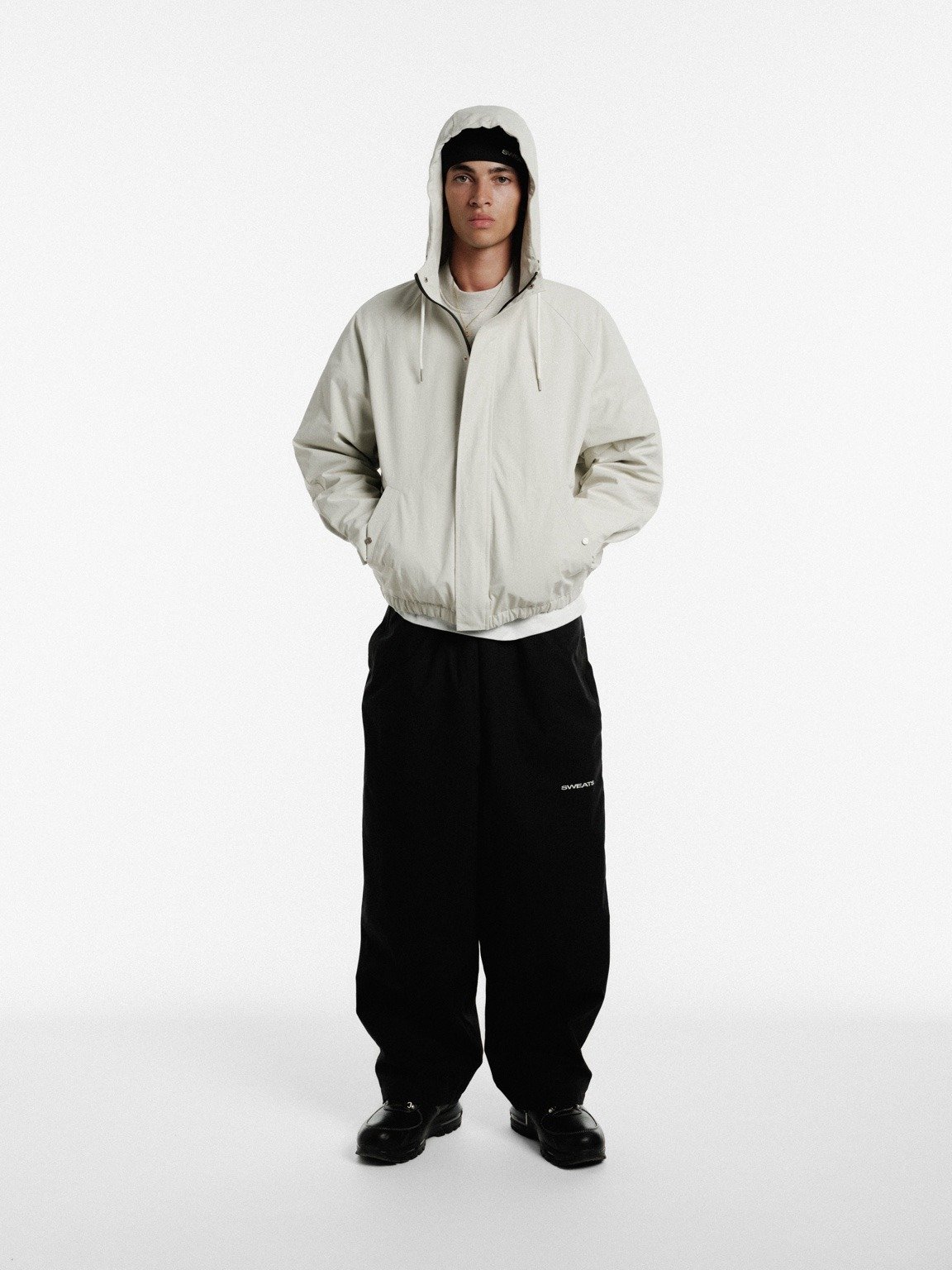 SWEATSWINTER26-3141_web.jpg