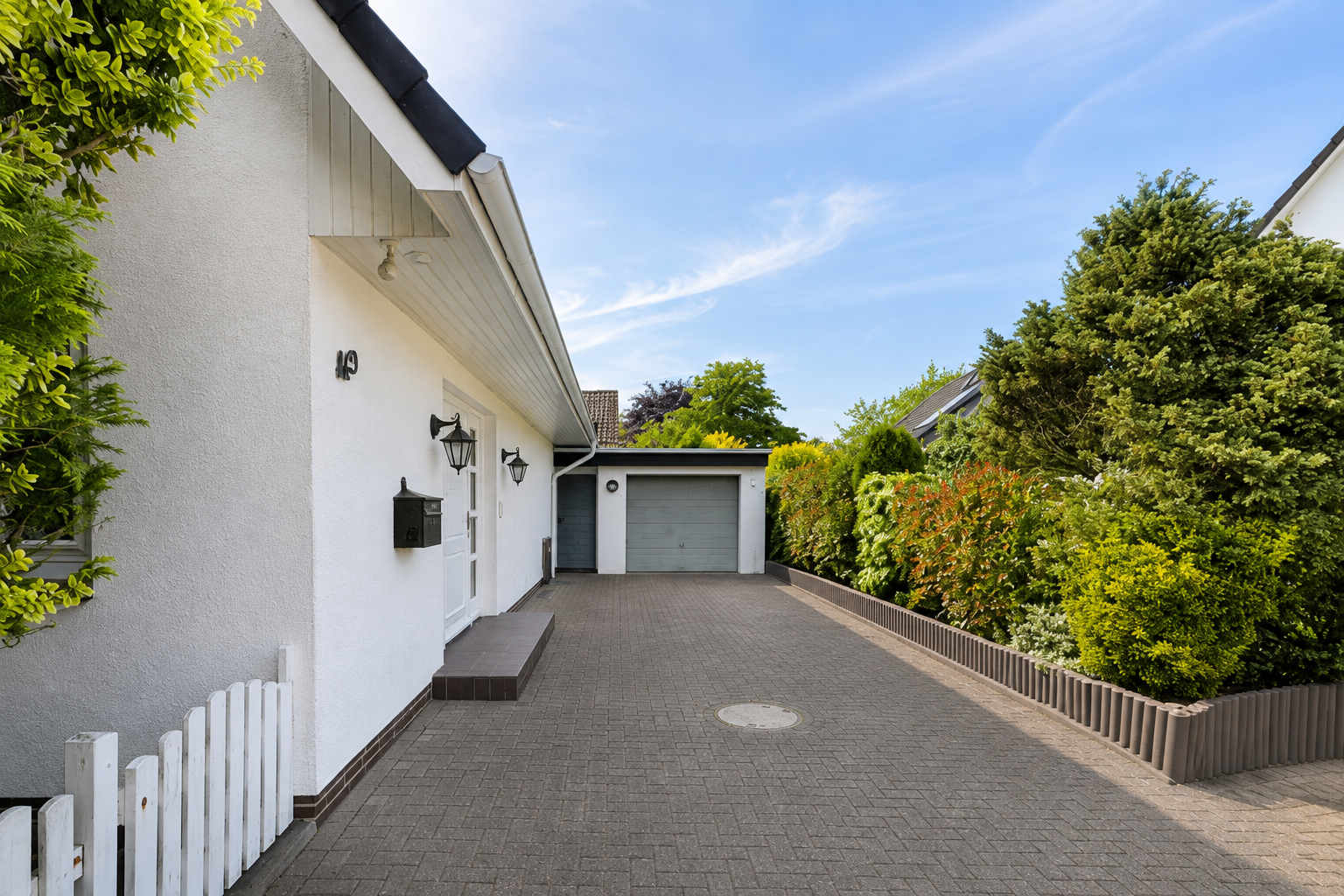 Garagenauffahrt vorher nachher modern