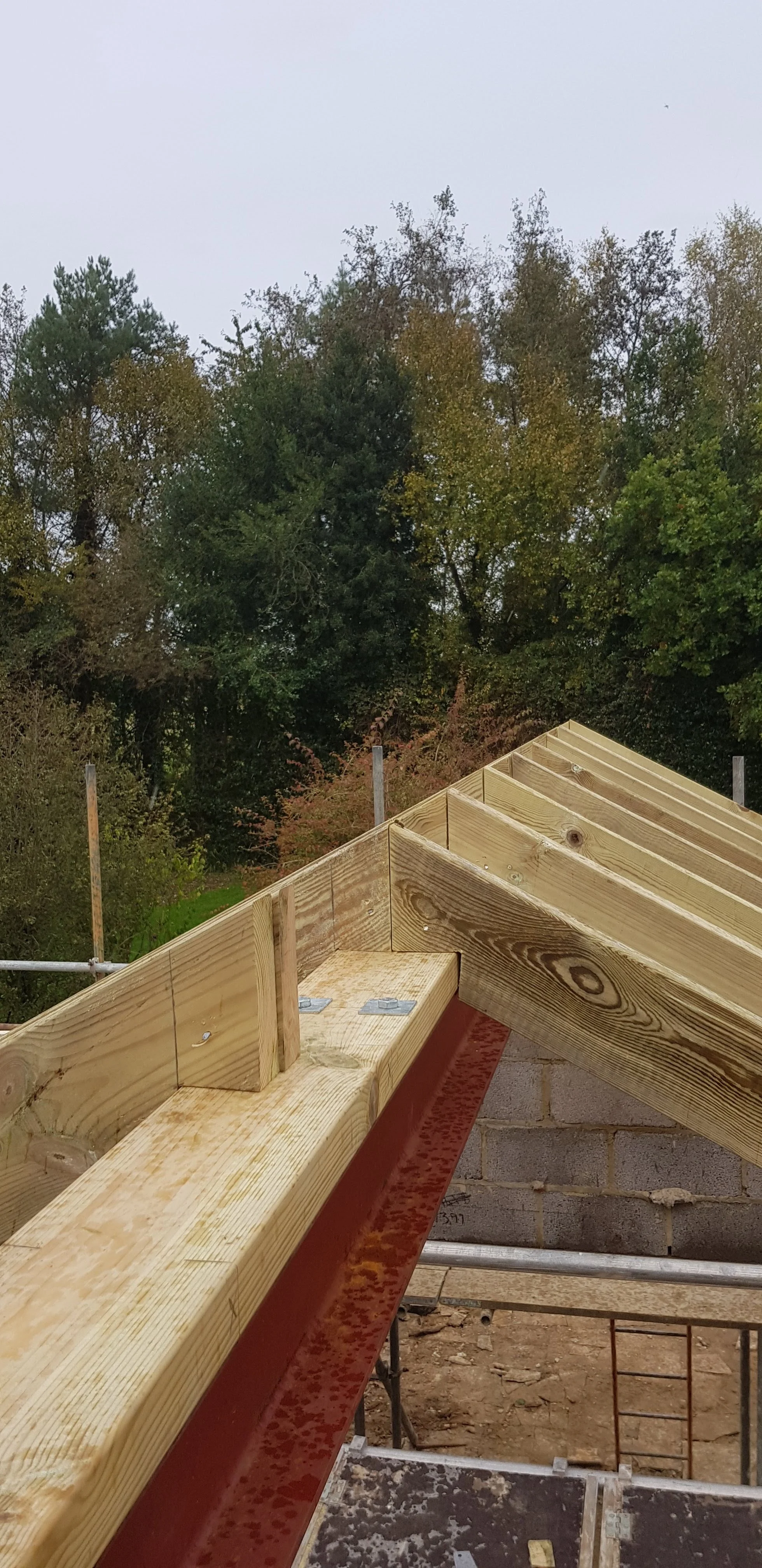 Cut roof ridge