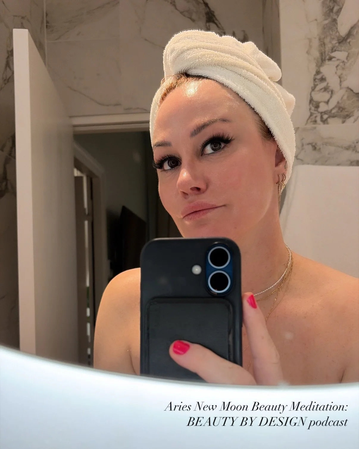 Aries New Moon.
Human Design Gate 3.

&ldquo;The only way out is through.&rdquo;
&mdash; Robert Frost 

Join the waitlist for BEAUTY BY DESIGN Intuitive Beauty Oracle Cards on my website&hellip;

#beautybydesign
#BeautyRituals
#HumanDesign
#Astrology