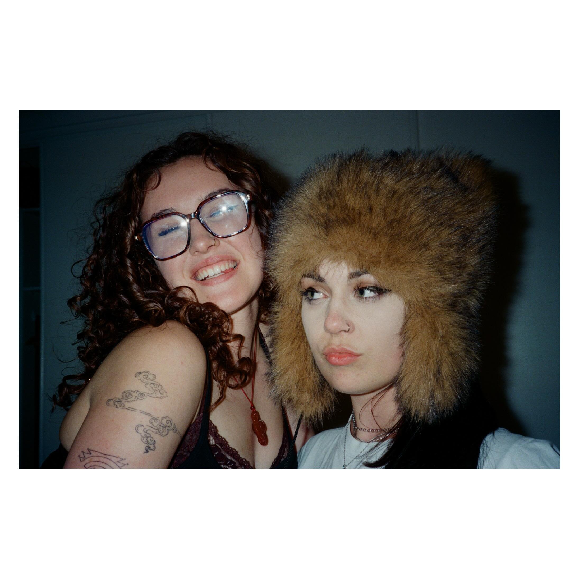 So good to have film back and photos to post. I don&rsquo;t actually know how many I&rsquo;ll use, but here&rsquo;s some for now!! Molly and Coco looking stunning as always!
.
.
.
Canon Sure Shot 85 Zoom
Fuji 400
Film developed by @ikigaifilmlab 
.
.