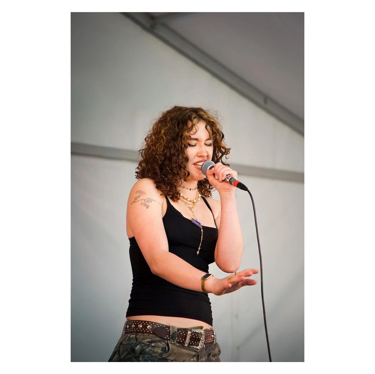 The absolutely glorious @molohibeats at Oktoberfest 2025 in Katoomba! 🍻

It is so nice to finally shoot out in natural daylight, and who better than the funkiest in town.
.
.
.
Canon EOS R8
.
.
.
#concert #conertphotography #photographer #photograph