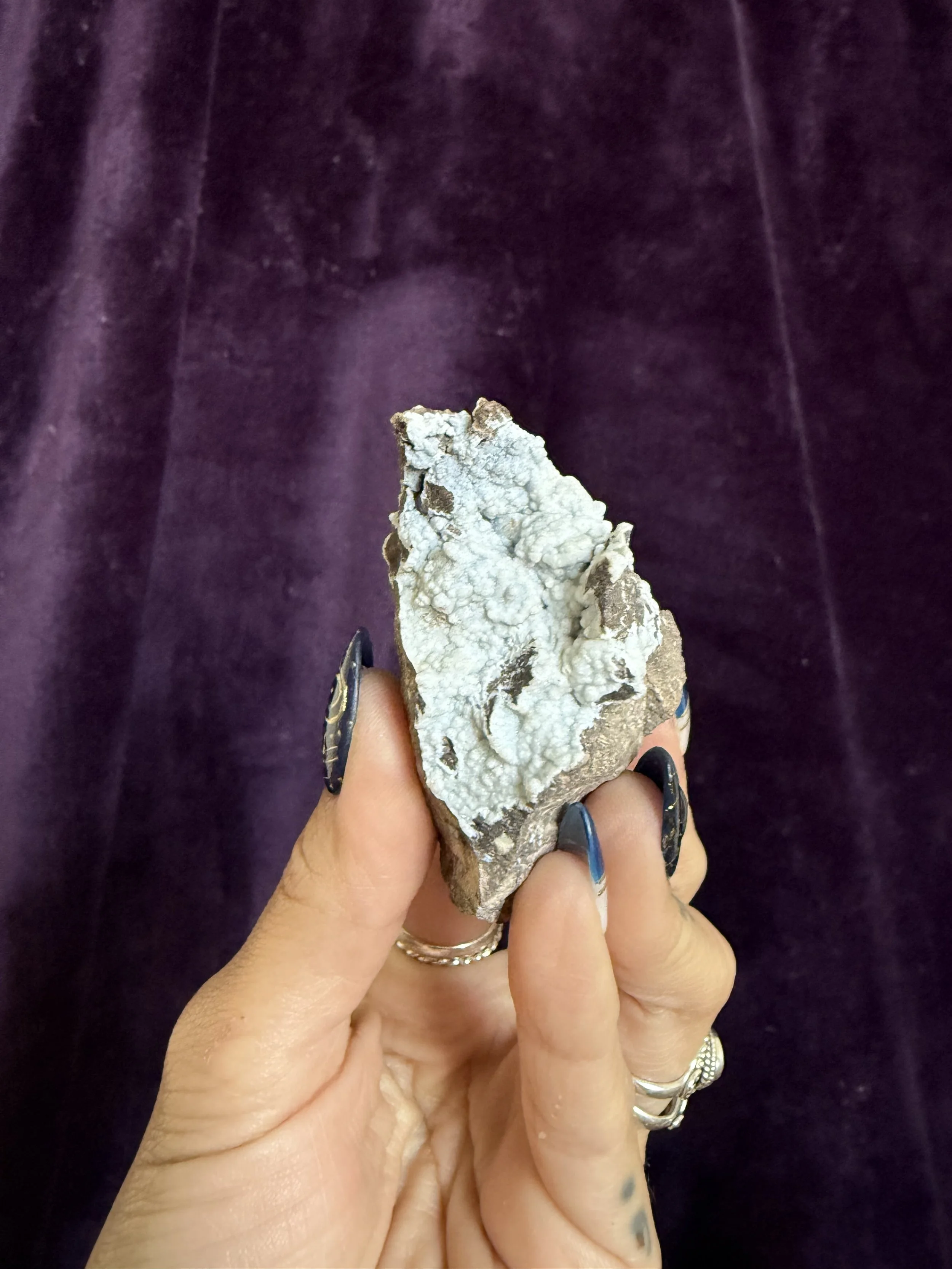 Druzy Flint | UV Reactive