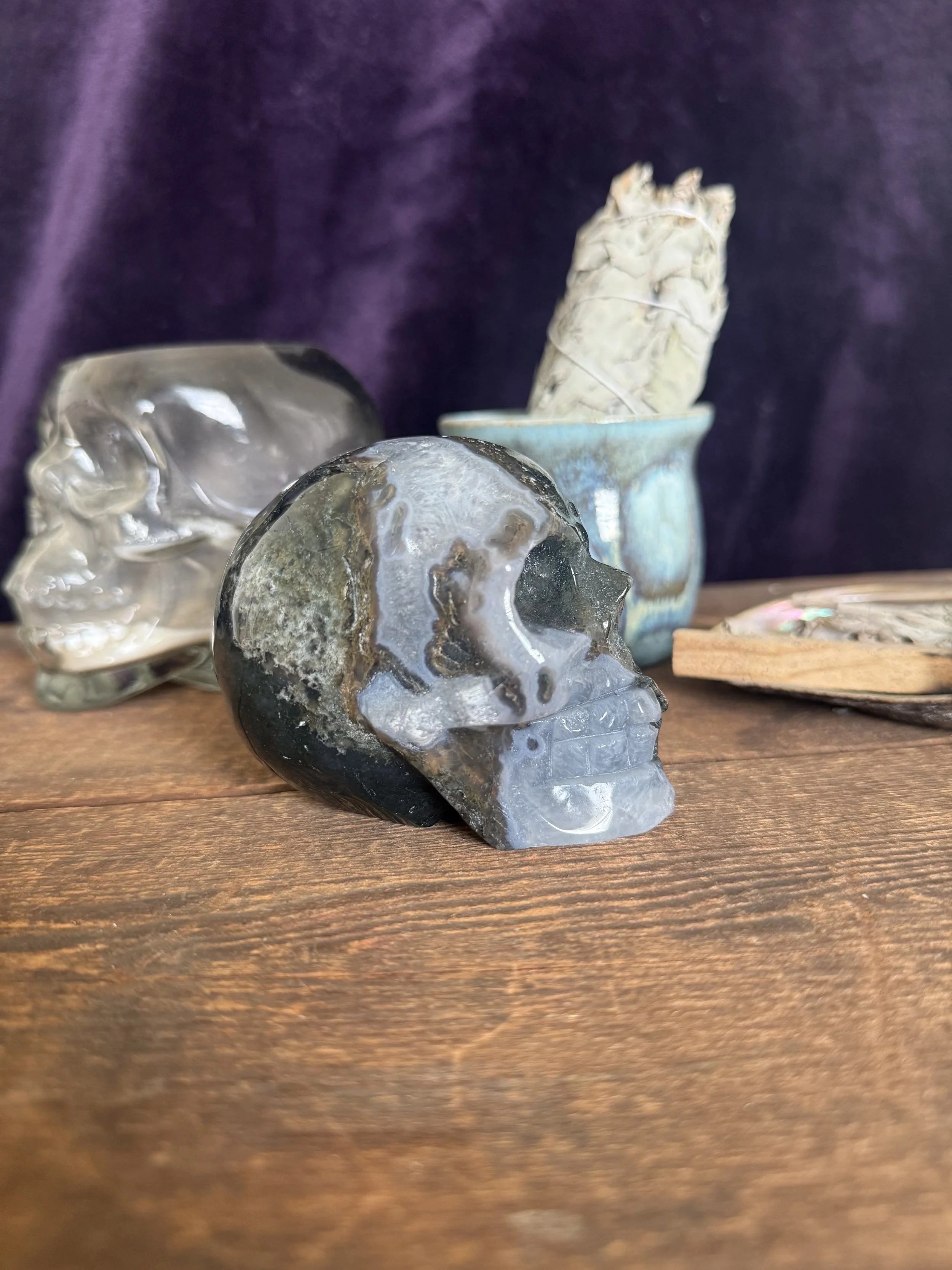 Moss Agate Skull Carving B