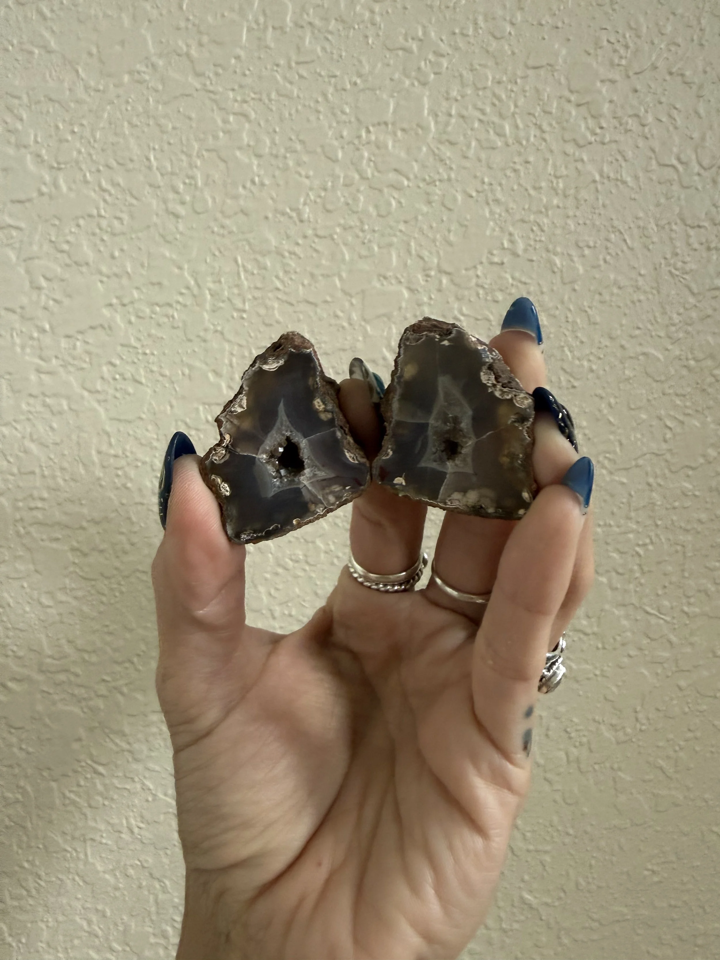 Alimajo Agate Nodule Pair