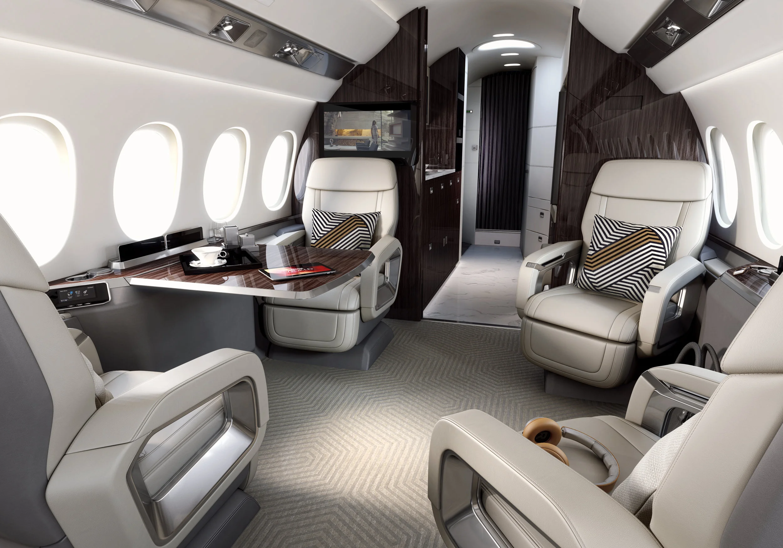 098_Falcon6X_2018USB55_HD.jpg