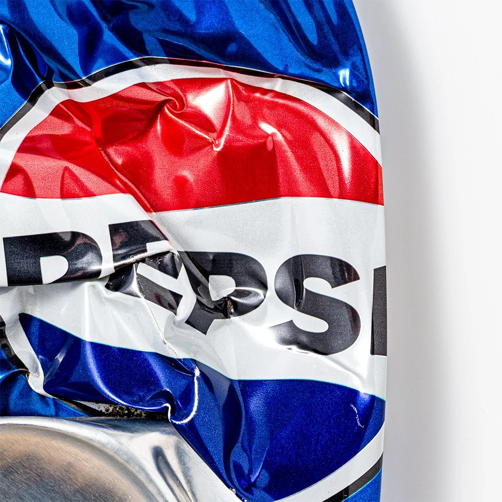 Pepsi can zoomed.jpg