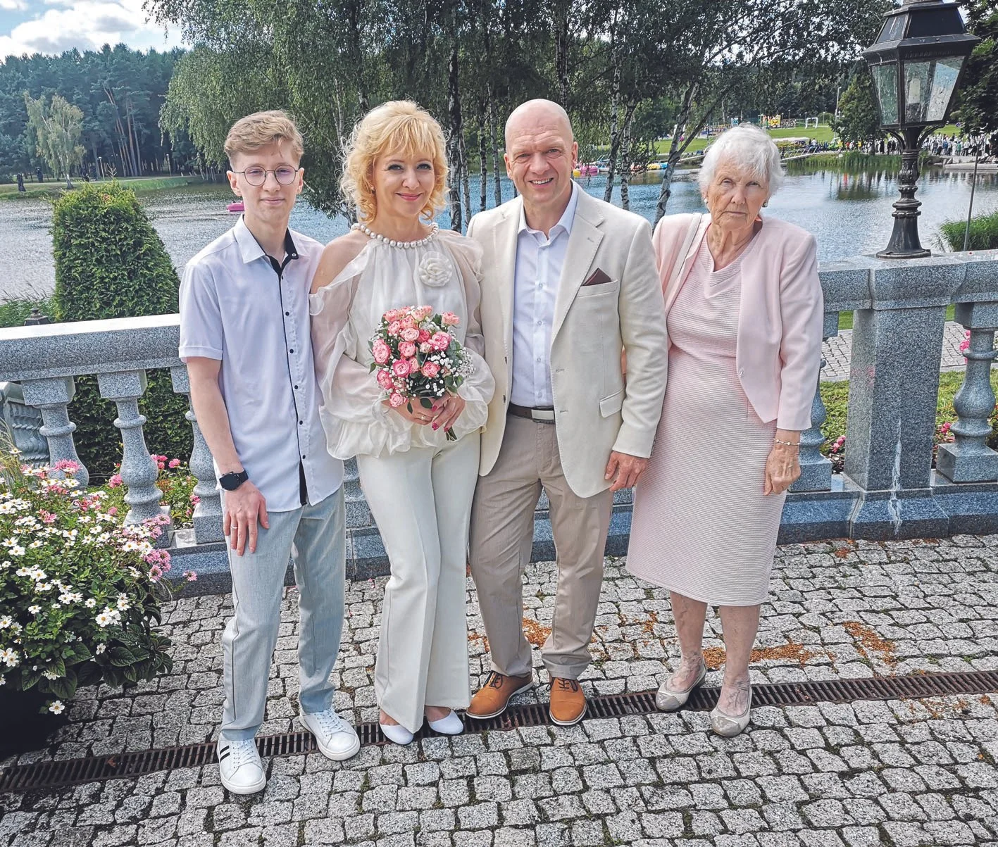 Darutę Buržaitę ir Andreaną Tertyšnyj 