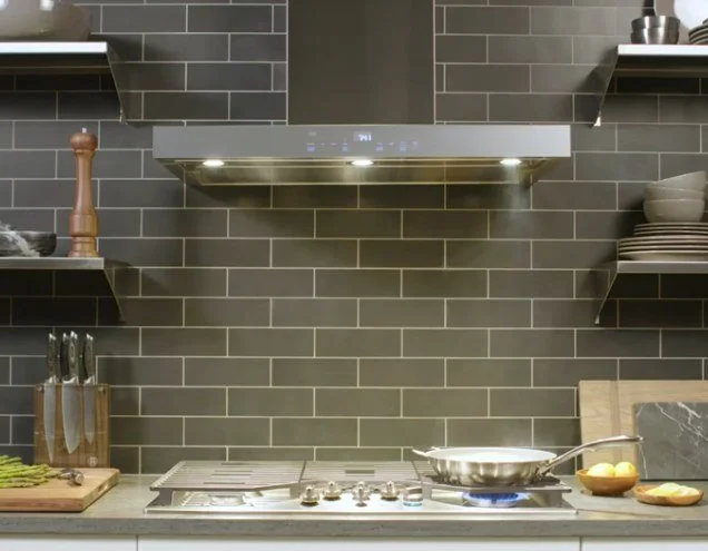 GE Profile 30" Smart Wall Mount Range Hood UVW9301SLSS