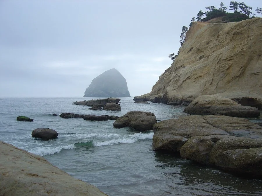 Cape Kiwanda_SQweb.JPG