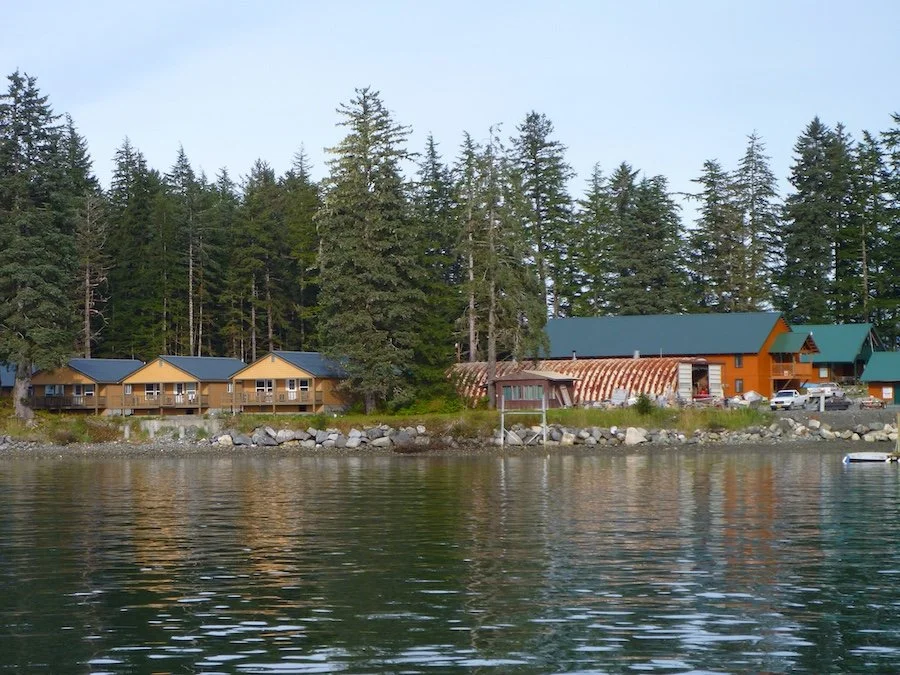 Leonard's Landing Lodge3.JPG