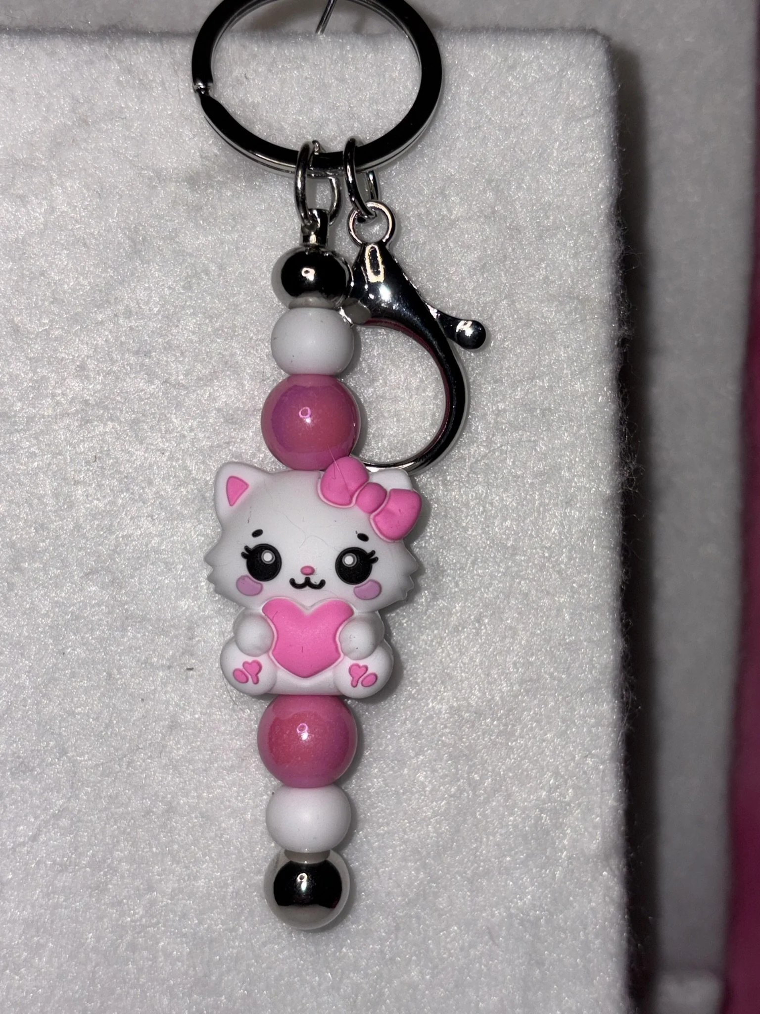 Meow-velous White Heart Keychain