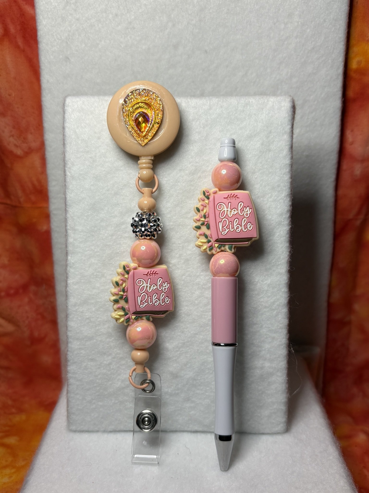Devotion in Bloom Scripture Badge & Pen Set