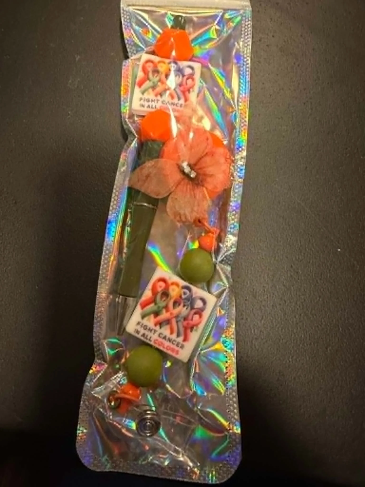 Carry Hope Badge & Pen Set