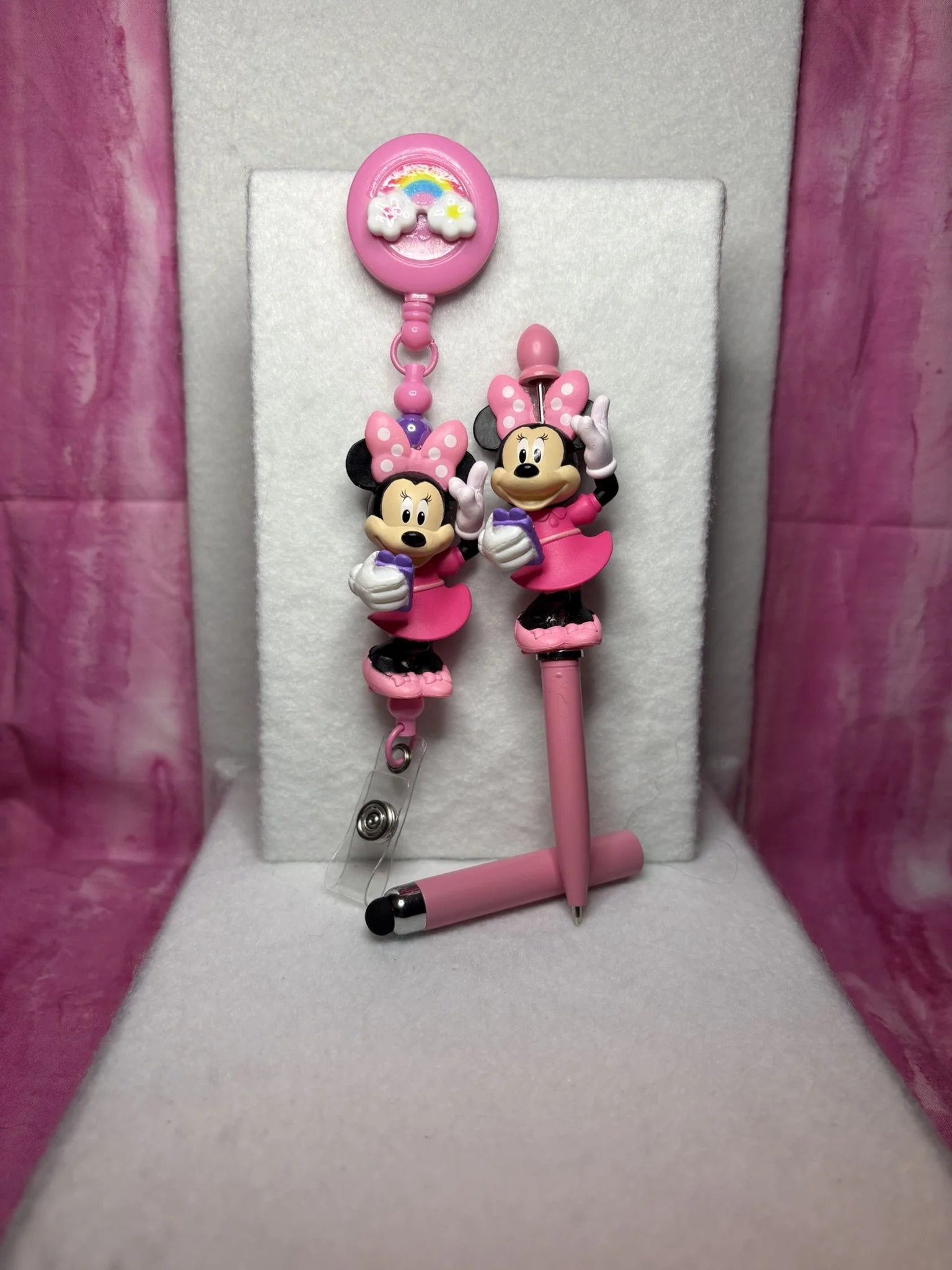 Minnie Pink open.JPEG