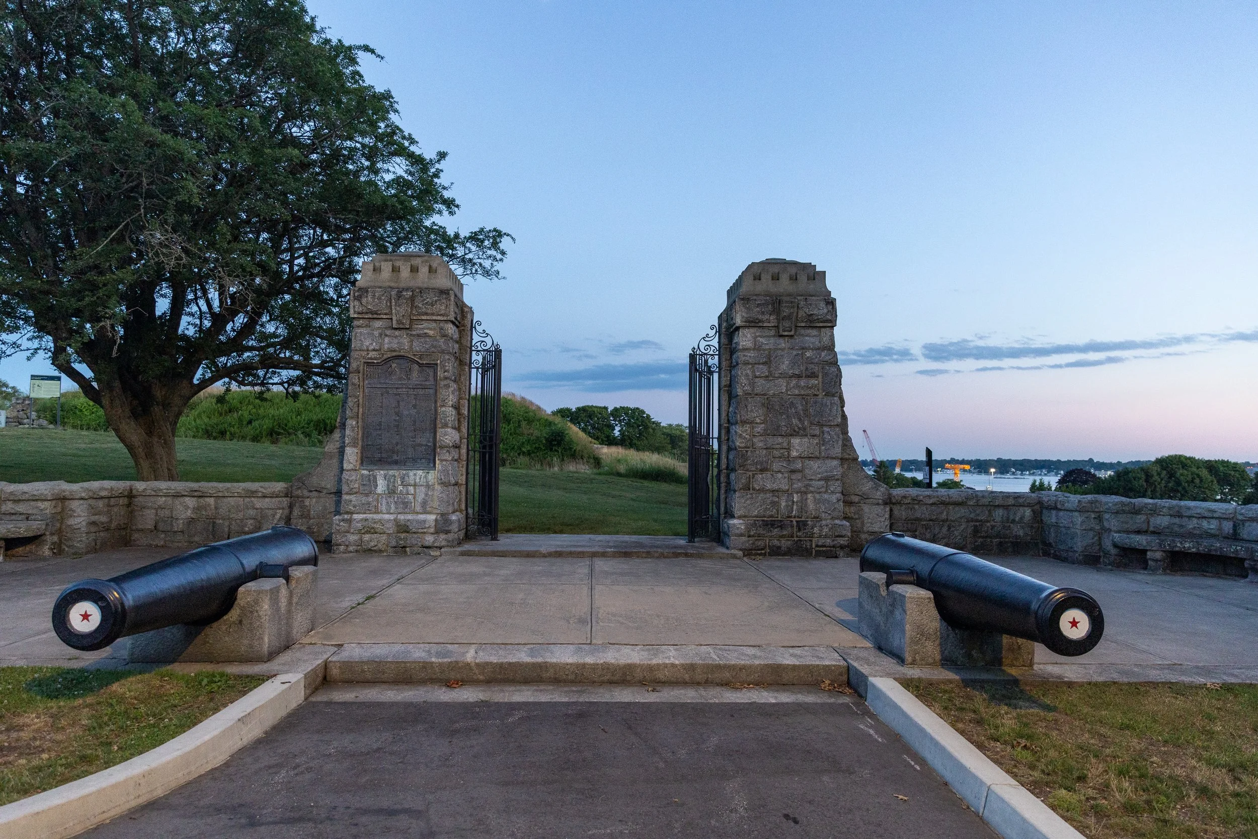Cannons flank the Memorial Gate at Fort Griswold Battlefield State Park in Groton. Dedicated in 1911, the gate’s bronze plaque records the names and fates of the defenders caught in the attack of September 6, 1781.
