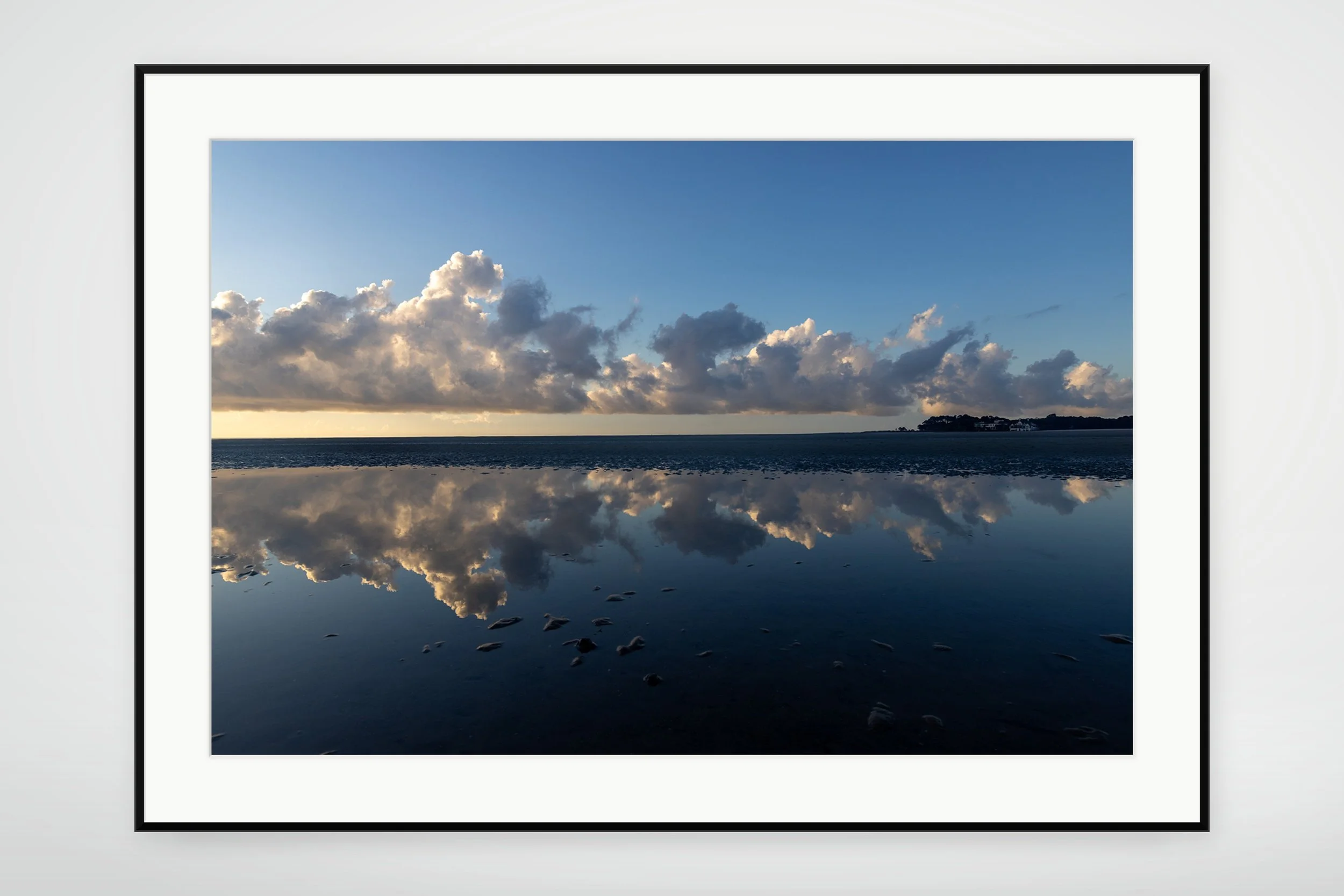 HHI06-MOCKUP-FRAMED.jpg
