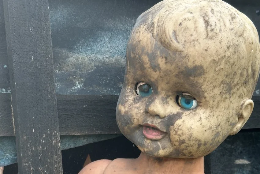 A broken kayak, a lost morning and the Island of the Dolls
