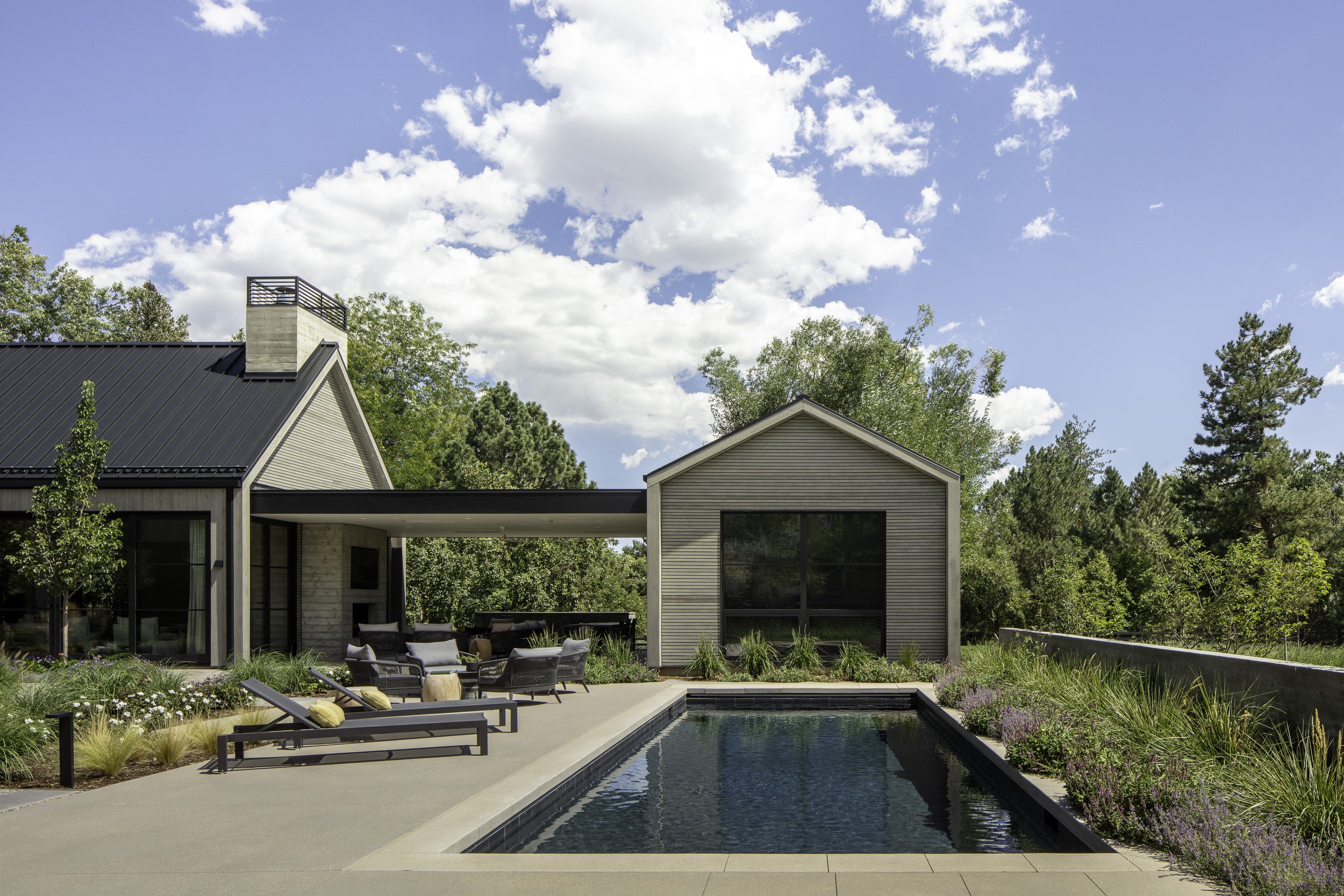 Studio B_Humphrey_FINALS_Web-Res_14.jpg