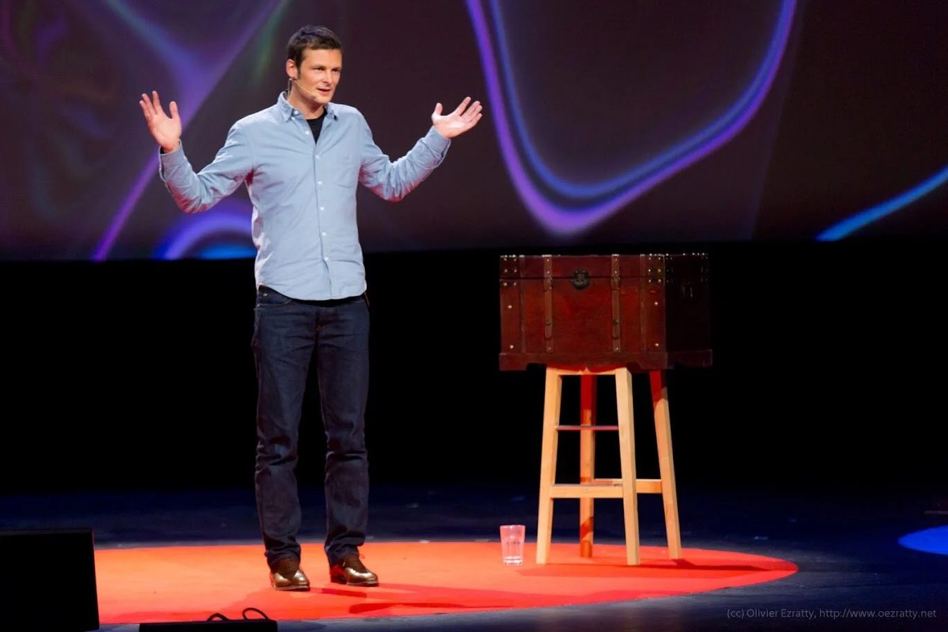 tedxparis-nov2015--christophe-galfard-3_22156268944_o.jpeg