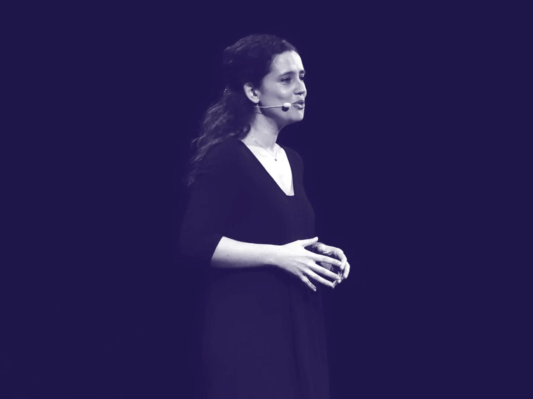 Analyse de Talk — Julia Montfort, ouvrir sa porte à l'inconnu