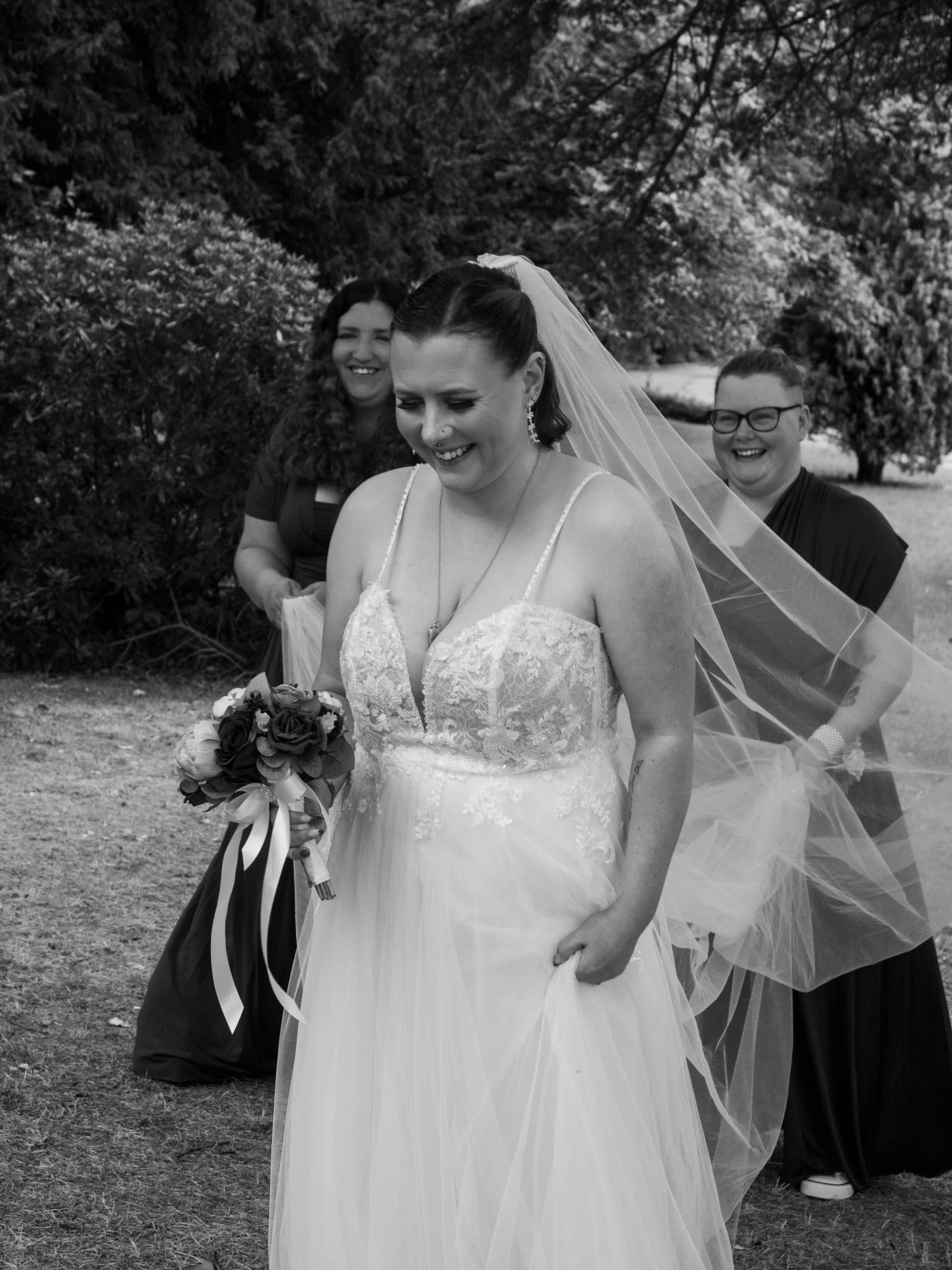 Wife energy + bridesmaid hype 🤍✨

#leicestershirewedding #leicestershirephotographer #weddinginspiration #justmarried #weddingideas