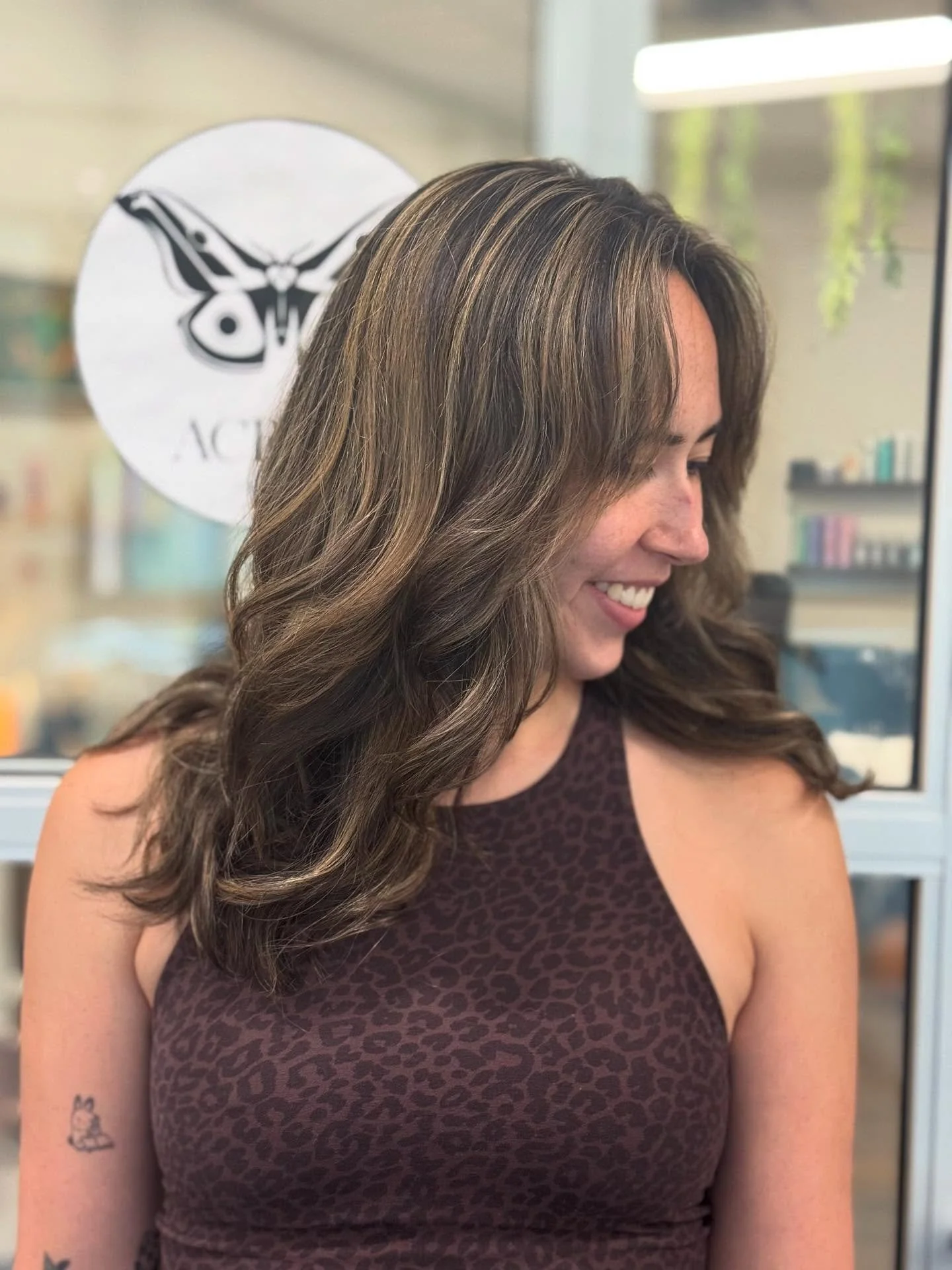 Some summer dimension🥵 

#chicago#chicagohair#chicagosalon#lakeview#dimension#highlights