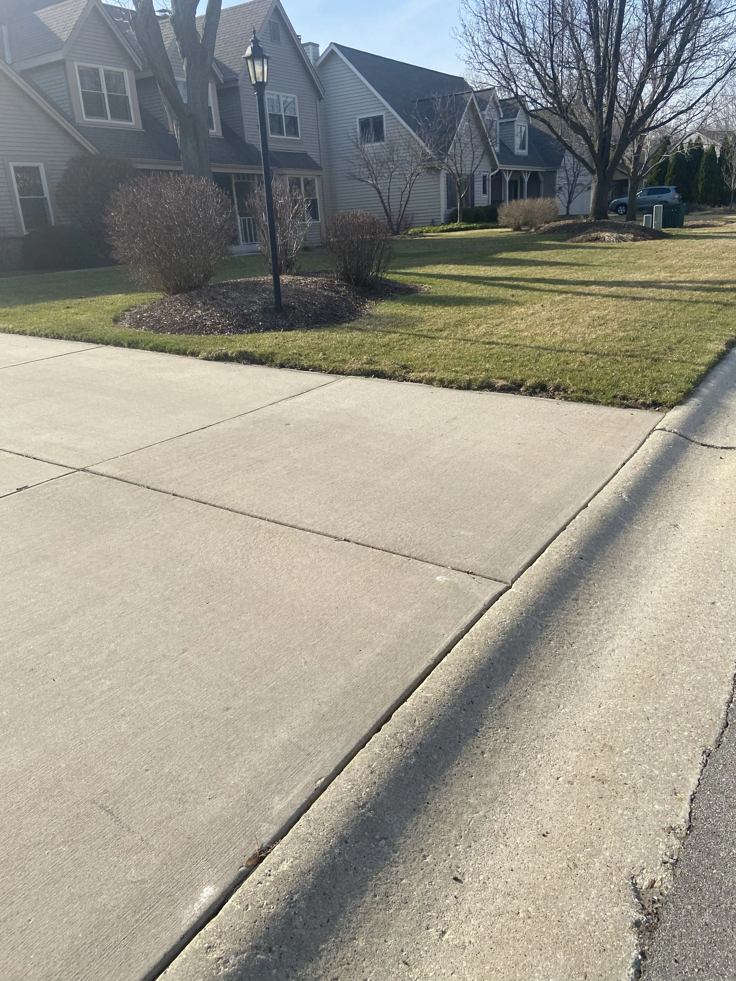 Milwaukee pressure washing