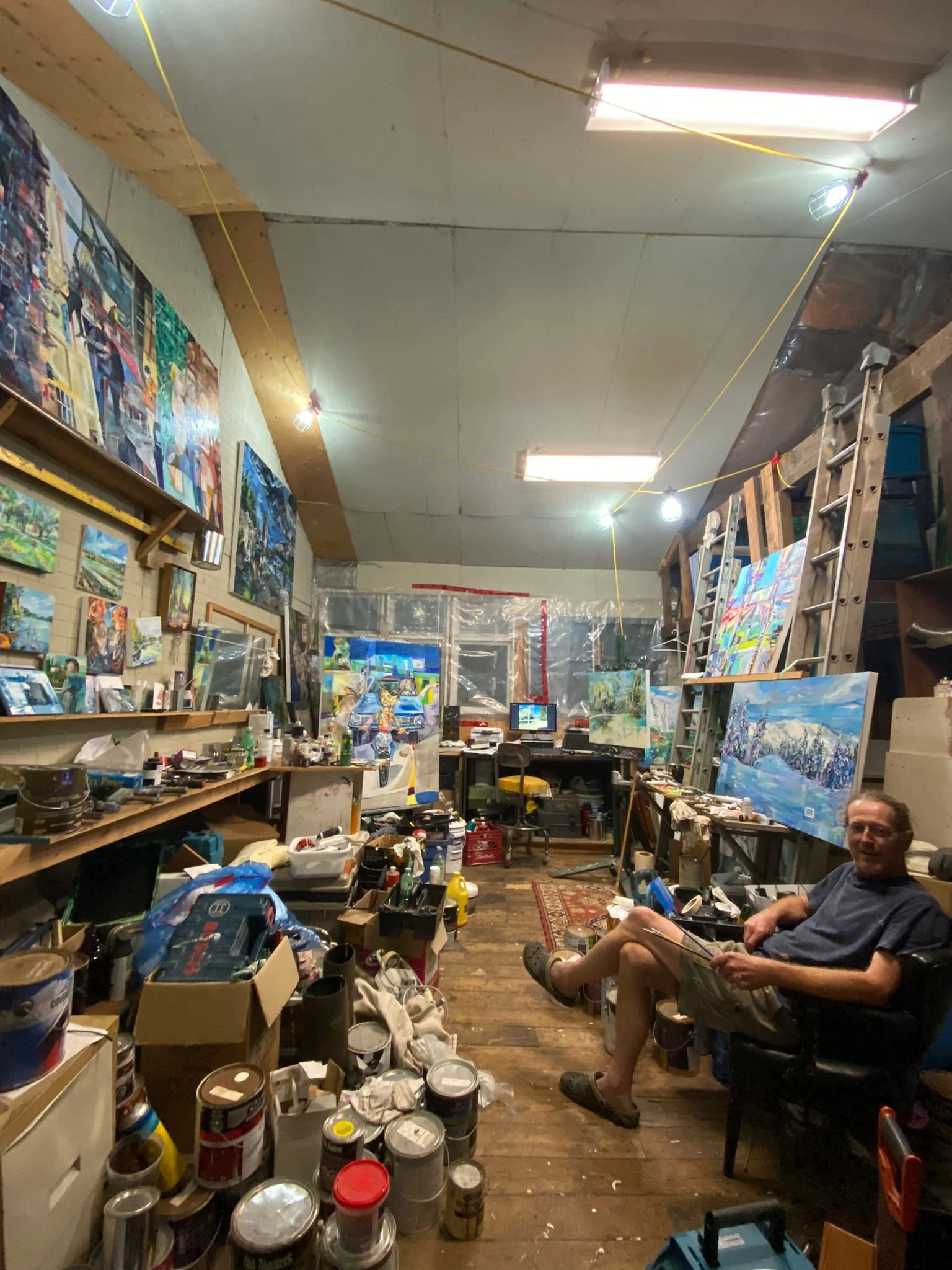 A picture of the artist in his studio