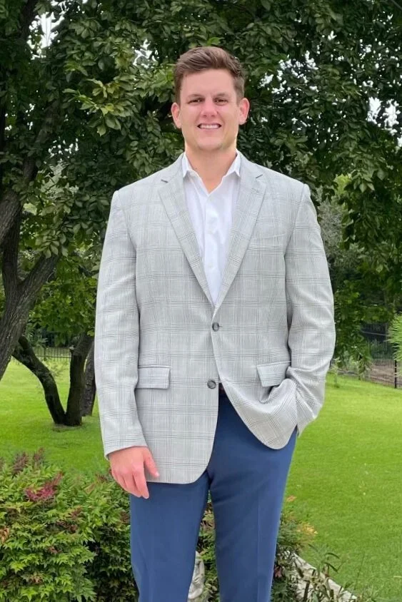 Tanner Ray, Graphic Designer at Leading ADs