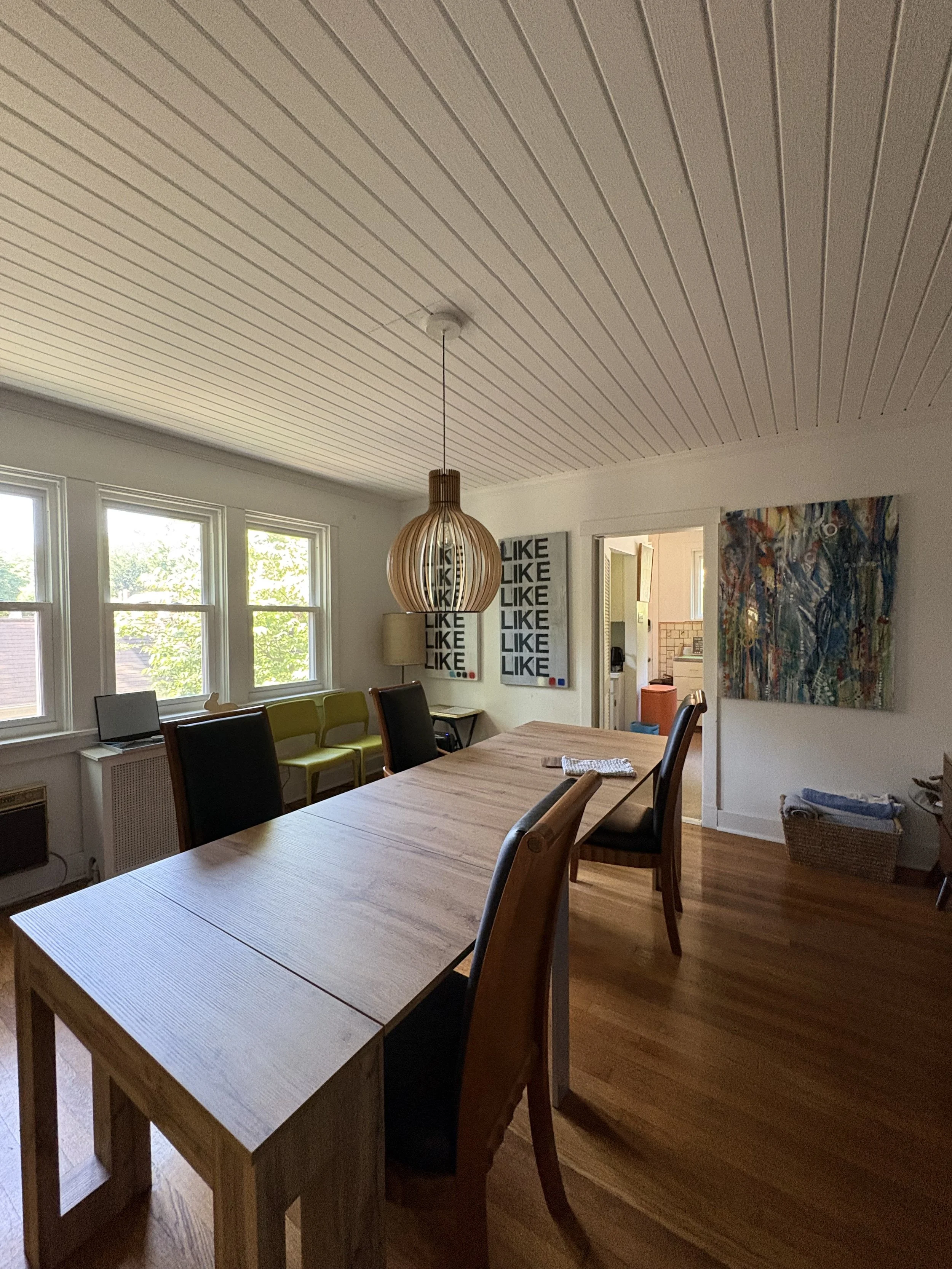 Before: The dining room didn't have a clear sense of style. Used as a flexible space, it often just ended up feeling unfinished 