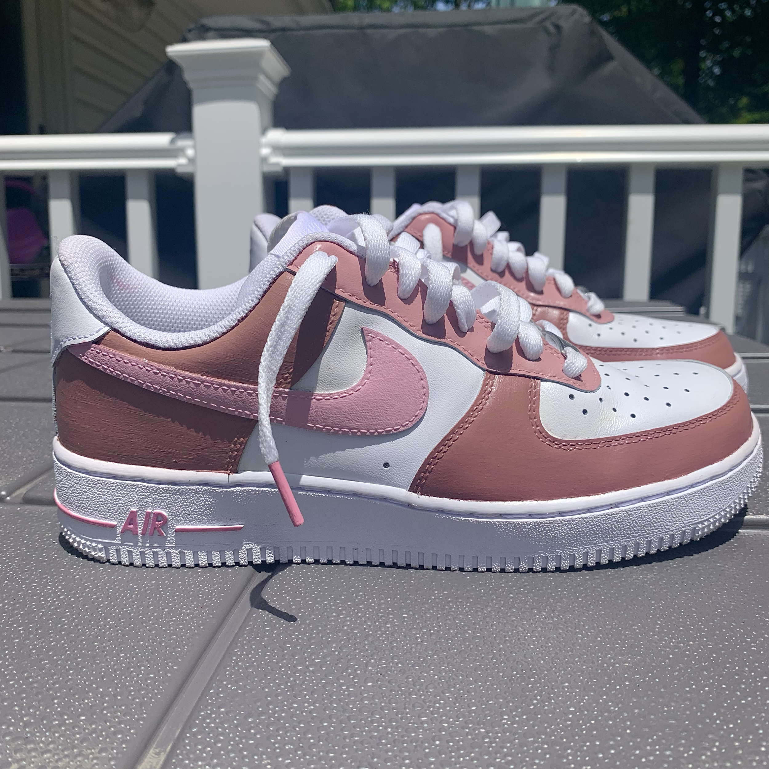 Pink Custom Nikes! Hand Painted 2020.