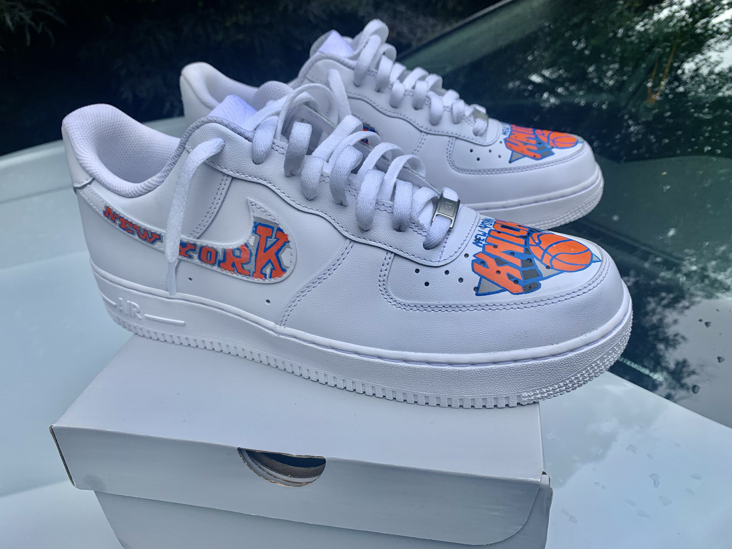 KNICKS NIKES 2021