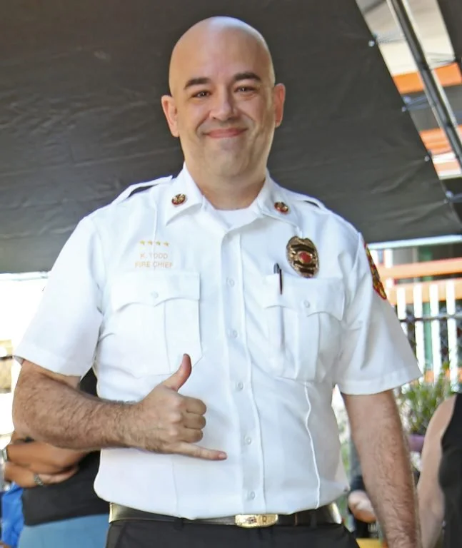 Hawaiʻi honors fire chief who died unexpectedly