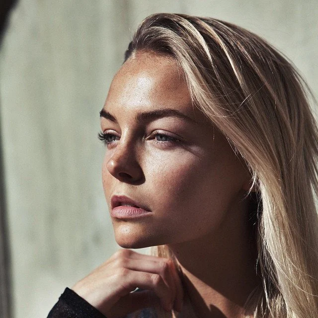 Pure beauty. 
Spray tan done by us @north_shore_glo_co beautiful model @bridieholiday from @scoopmanagement and 📷 by @jodypachniuk 👌👌👌