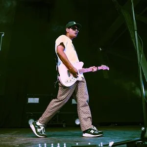Ryan Malicsi - Hot Mulligan