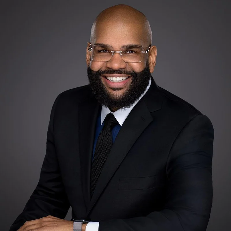 A headshot of Dr. Maurice Stinnett from Platinum Circle Clubhouse.