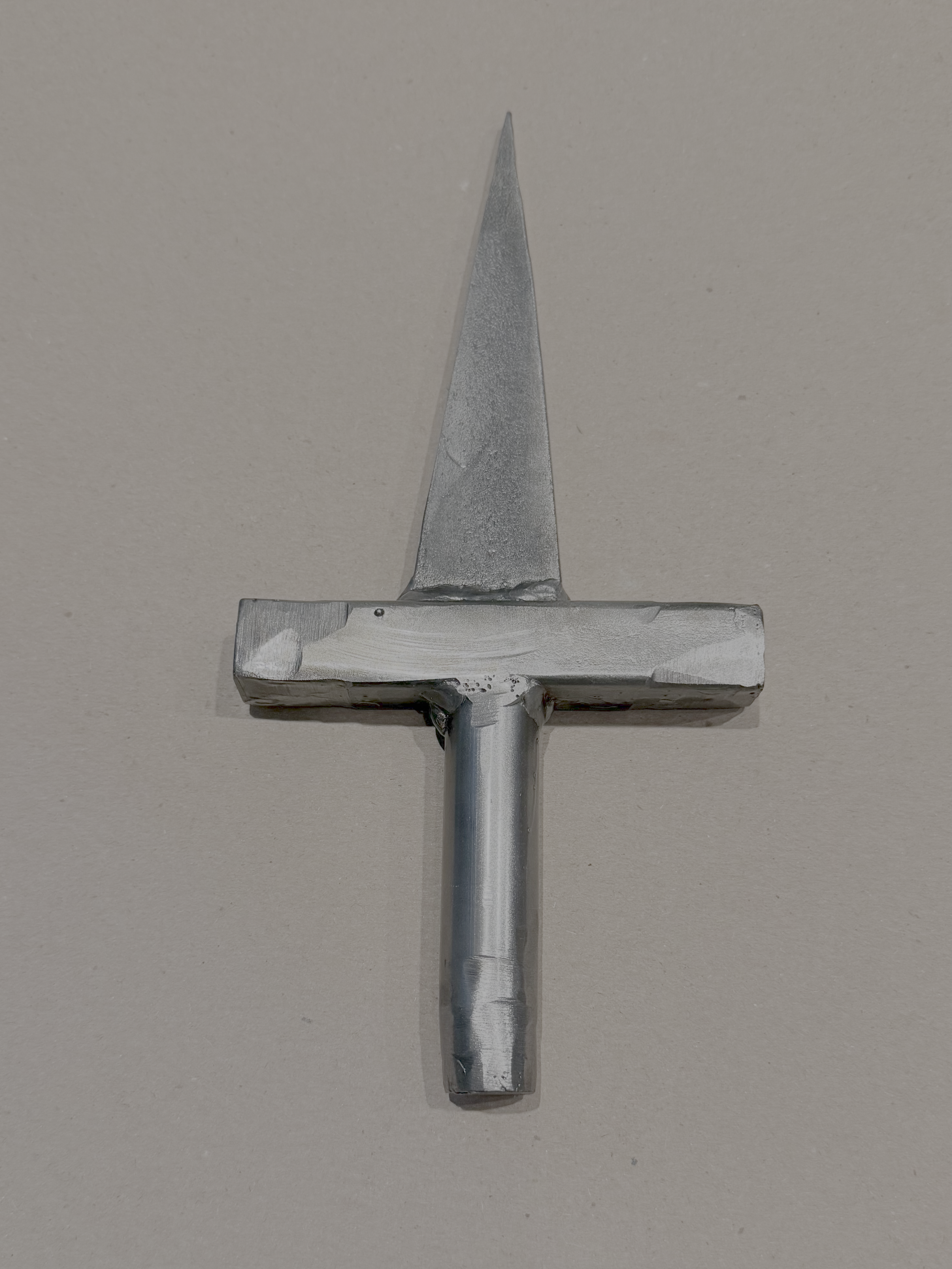 metal dagger.png