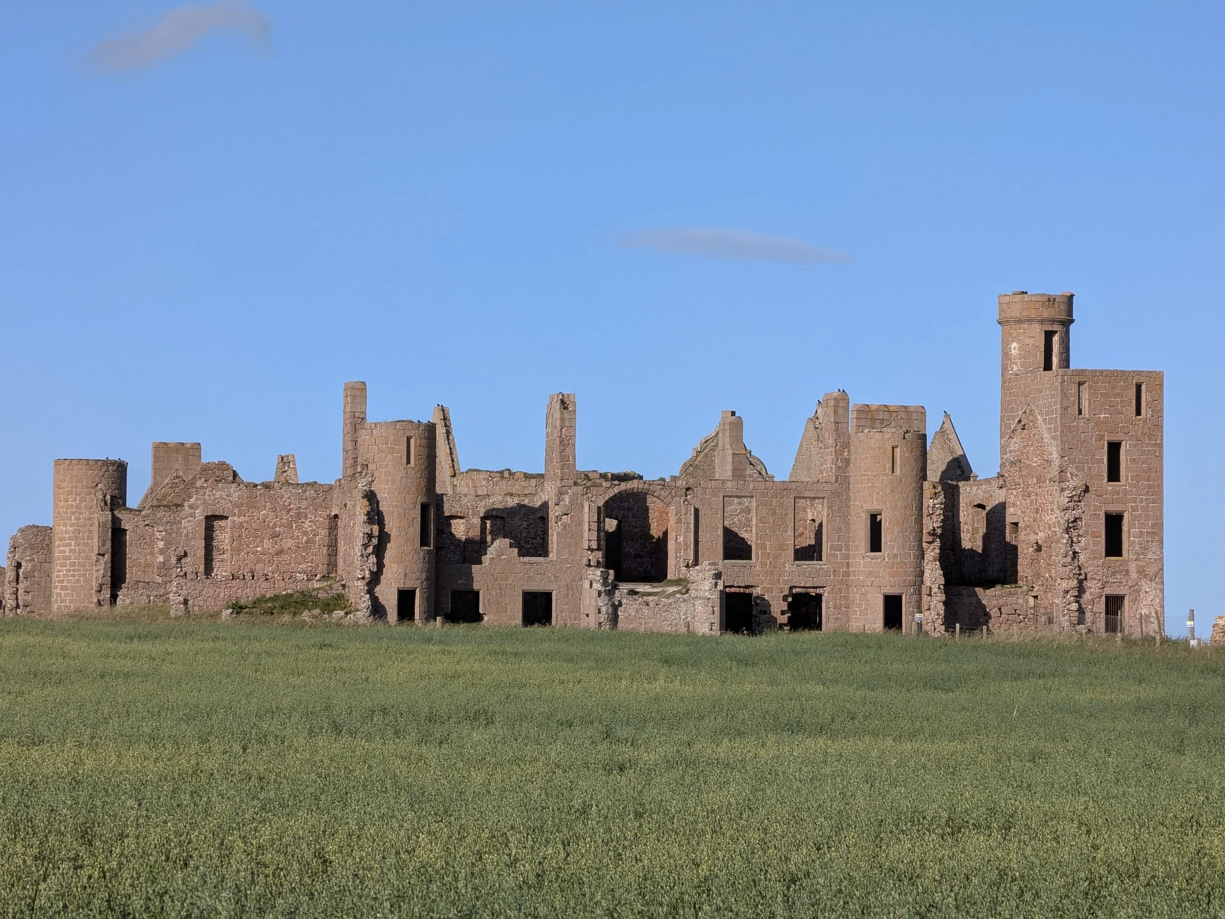 Drac Castle.jpg