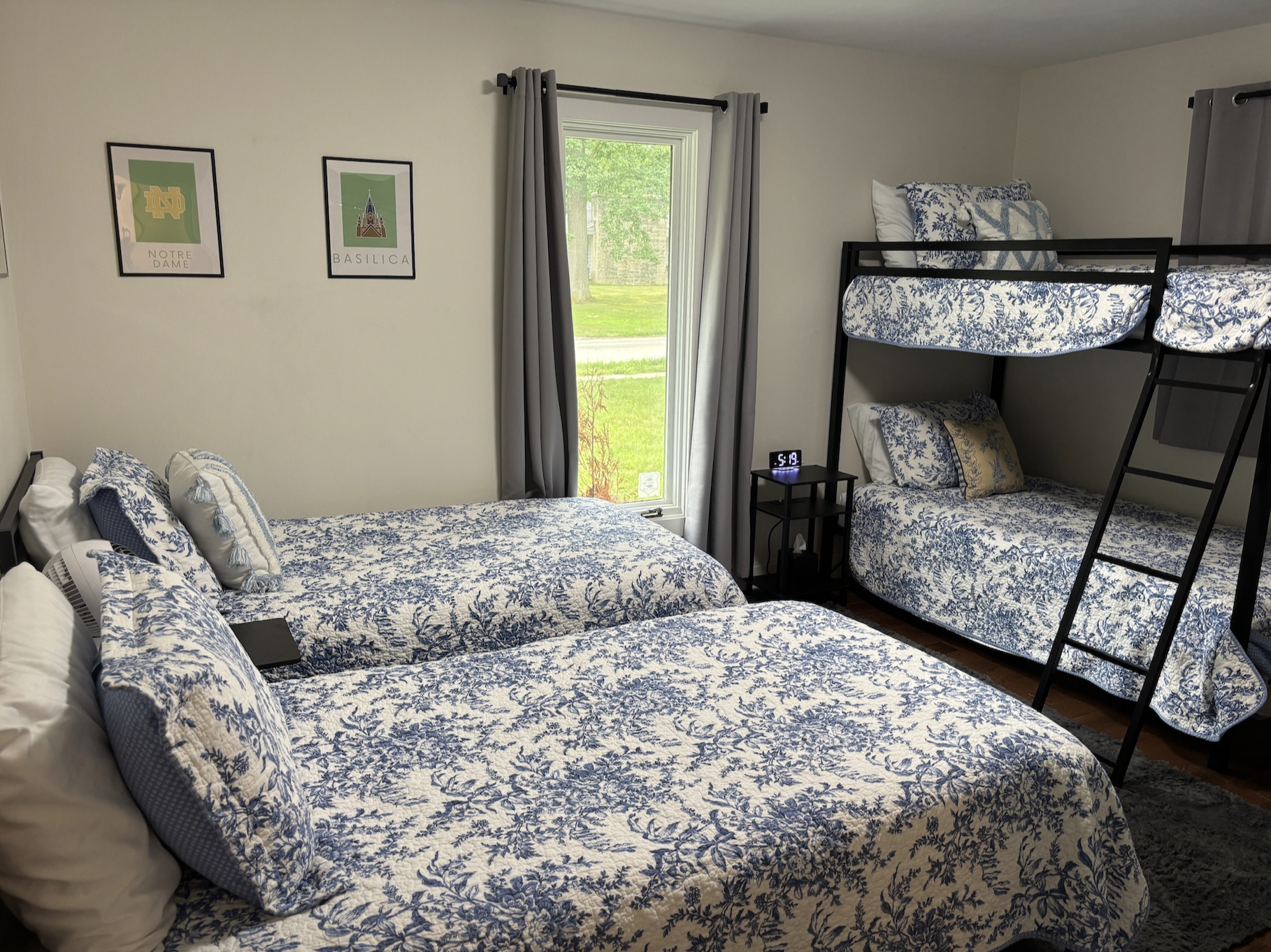 Second bedroom featuring 4 twin beds 