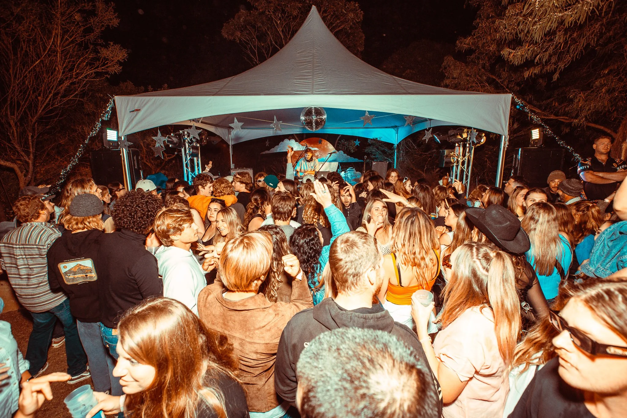 BALMY NIGHTS FESTIVAL ESPERANCE