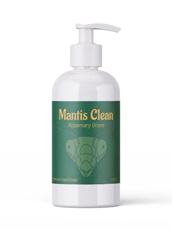 Glossy_Pump_Bottle_Mockup.jpg