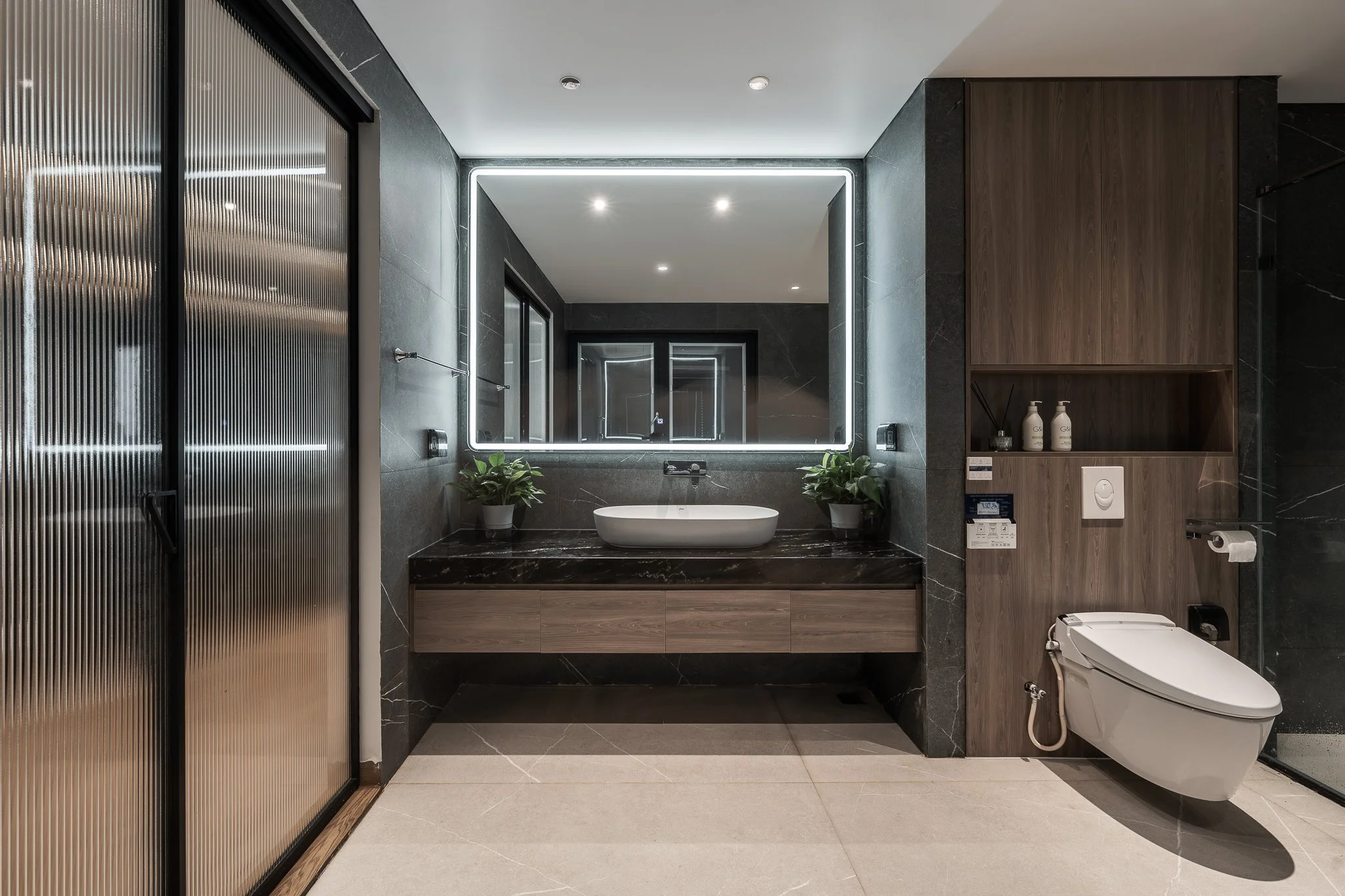LFStudio.VN_00336-- Resize 2048.jpg