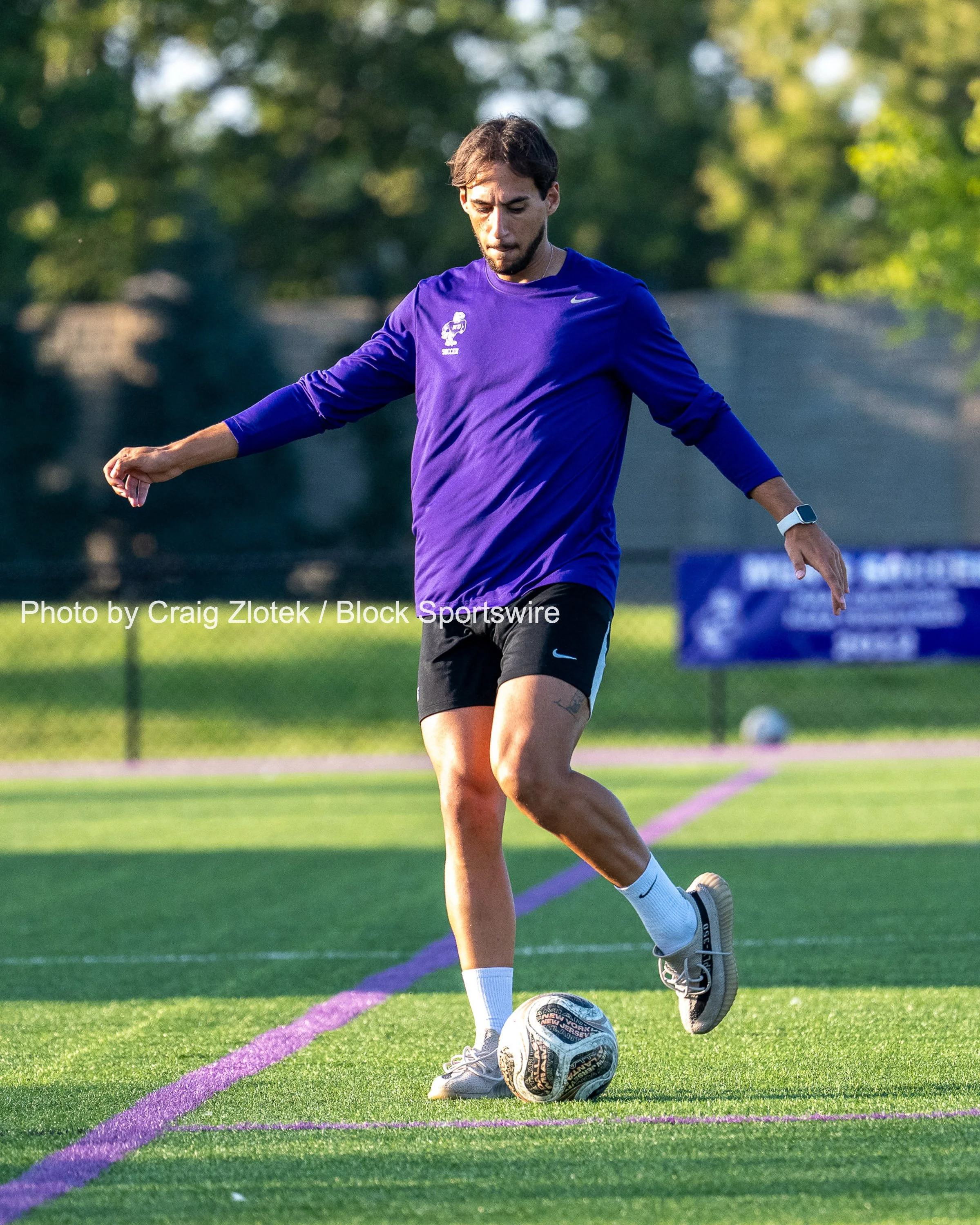 NUSYRACUSEWSOC-5.JPG